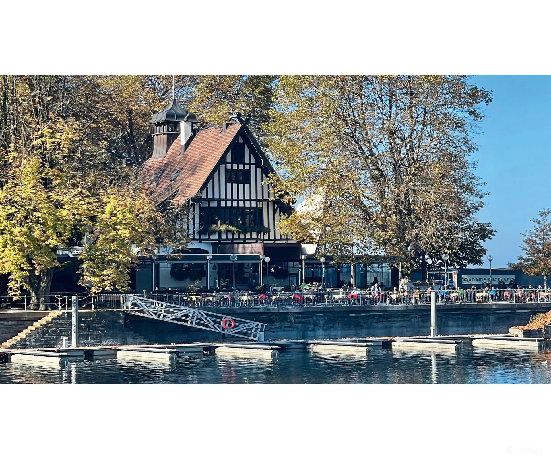 Noch 63401 N Tavern with Beer Garden Structures