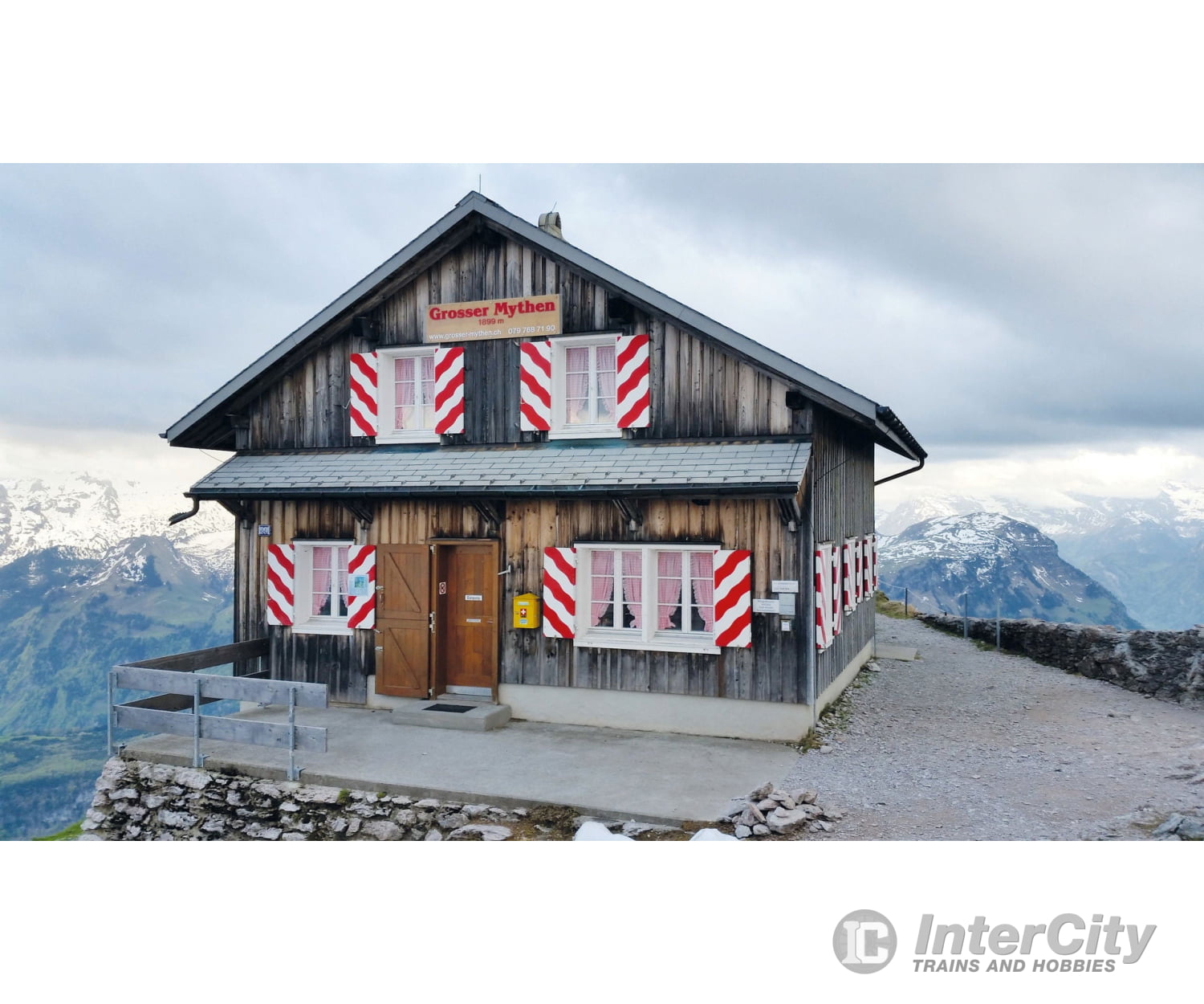 Noch 65800 HO Mountain Restaurant ’Grosser Mythen’ Structures