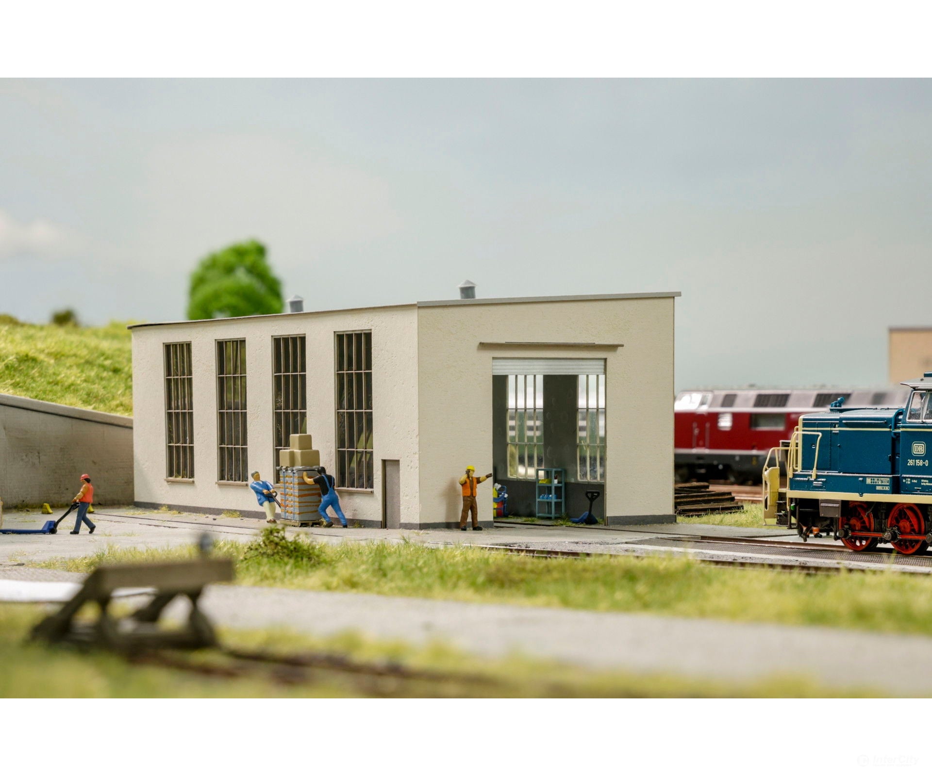 Noch 66203 HO Engine Shed Herdorf Structures