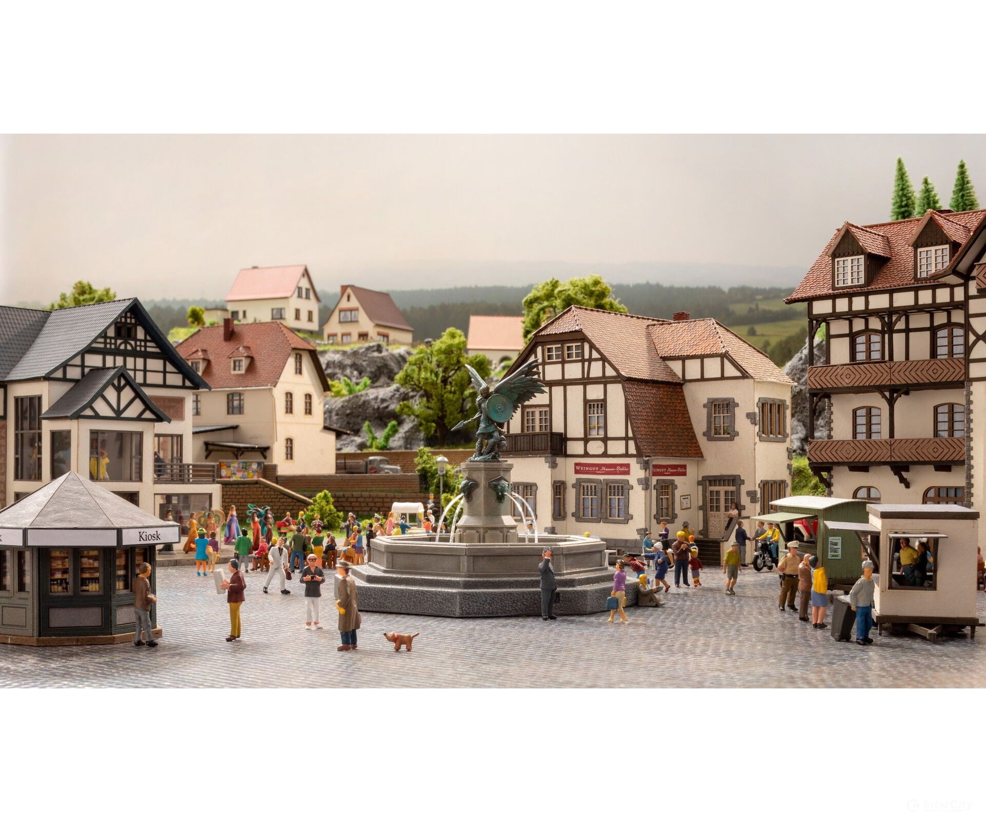 Noch 66455 HO City Fountain Structures