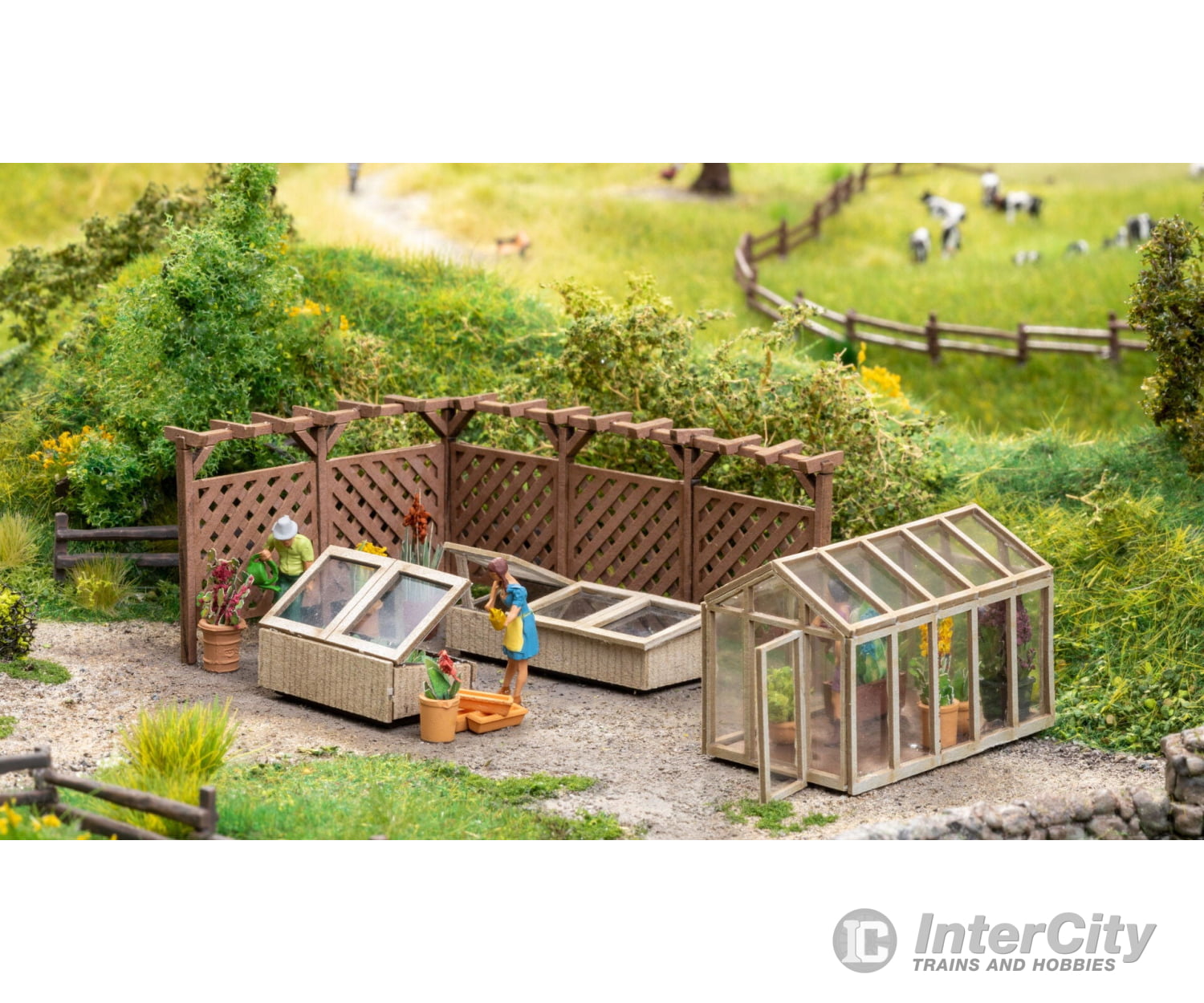 Noch 66805 HO Laser-Cut Decoration Set ’In the Garden’ Structures