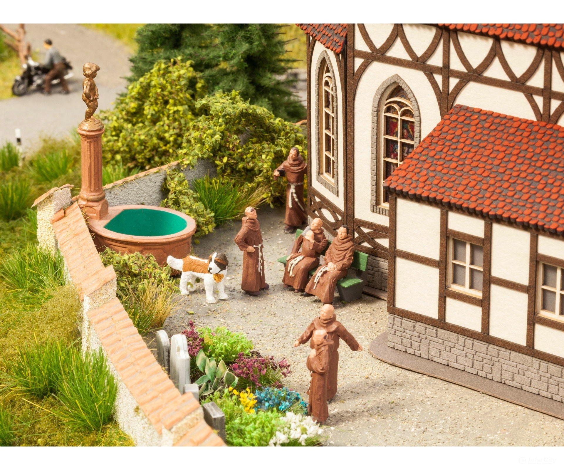 Noch 66906 HO Church ’St George’ with micro-sound Bell Ringing Structures