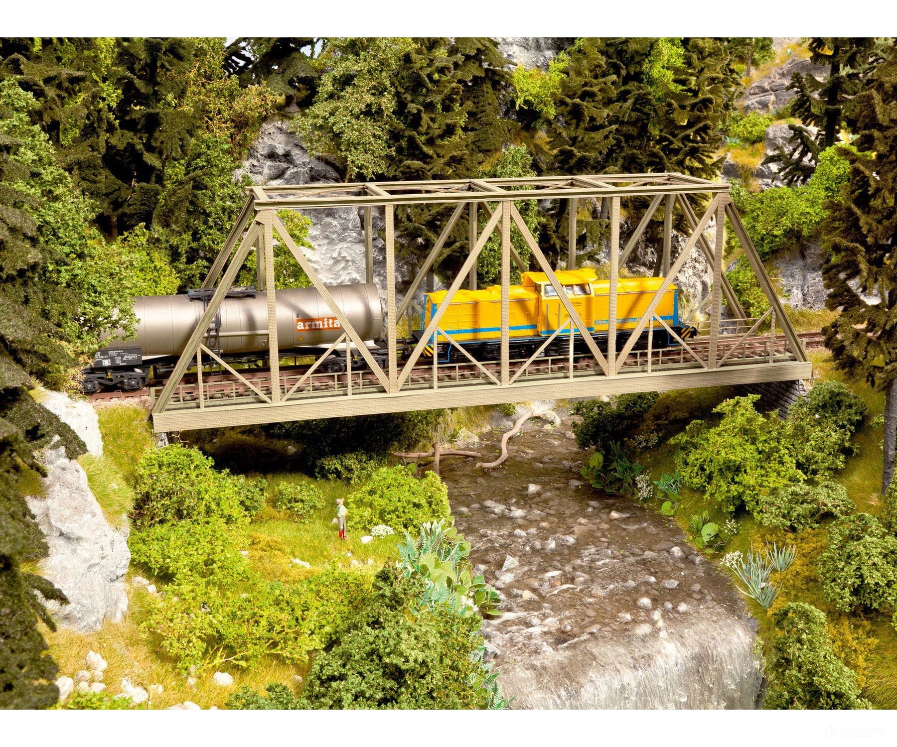 Noch 67029 HO Box Girder Bridge Tunnels & Bridges