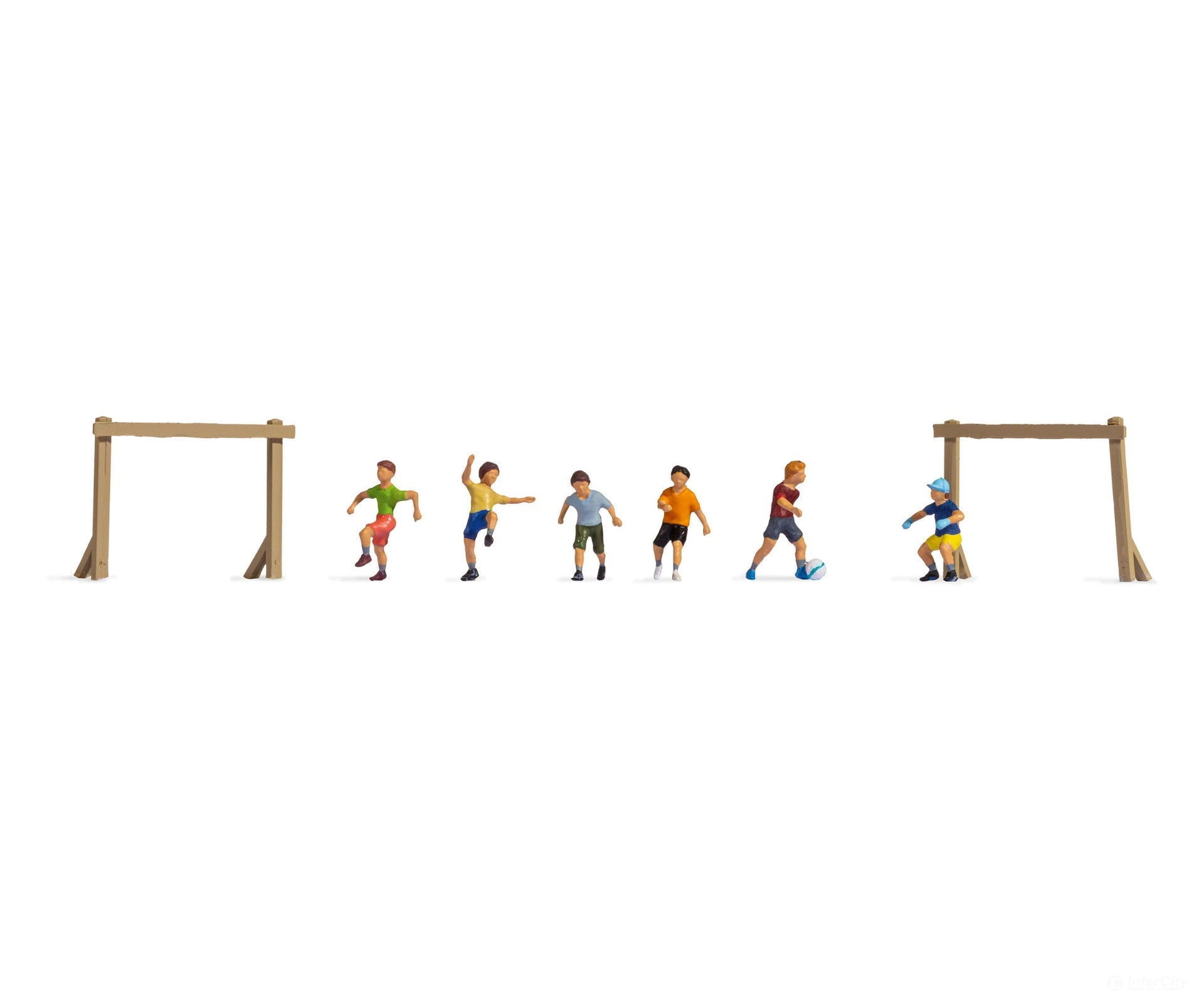 Noch 45817 TT Children on the Kickabout Area Figures