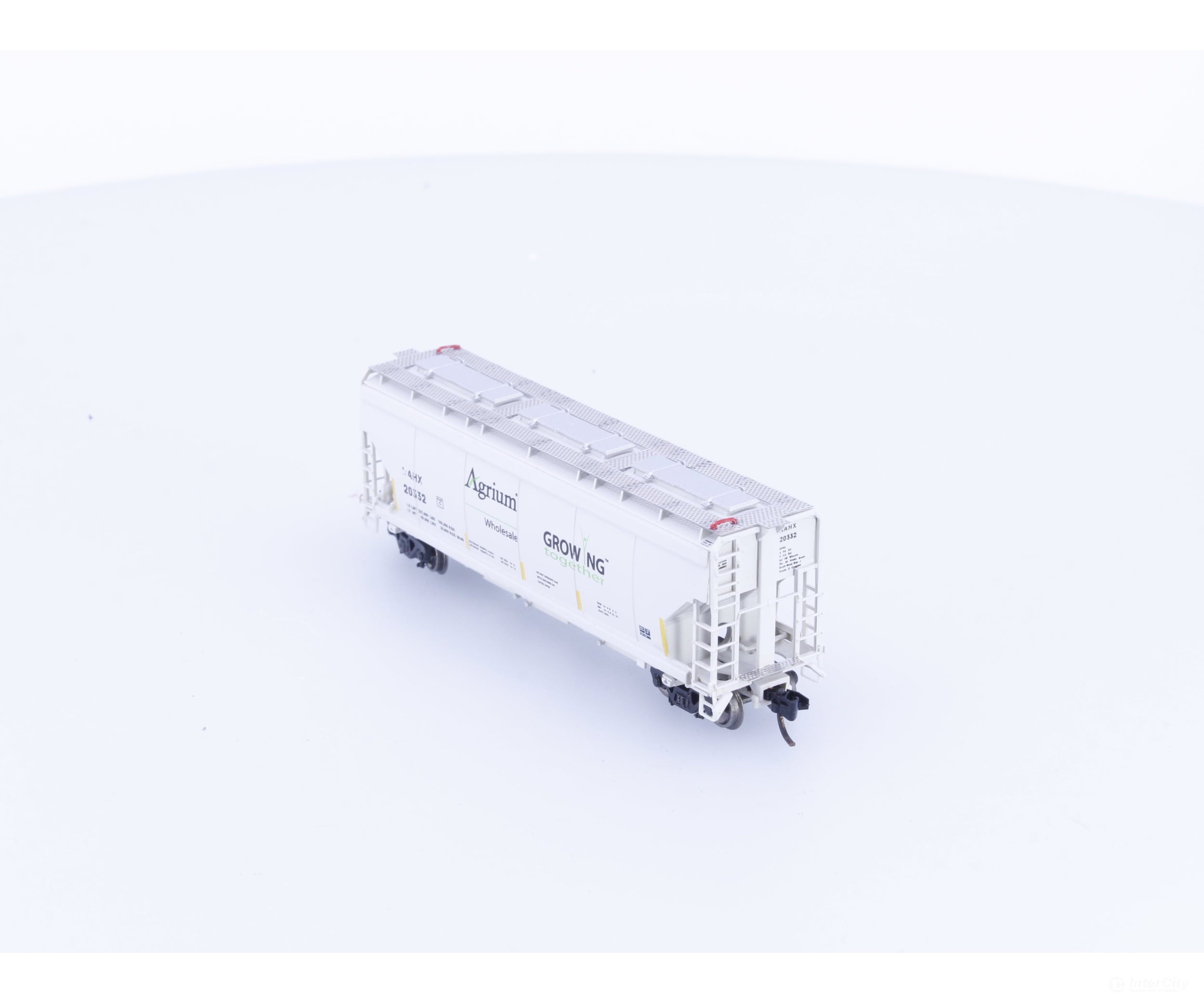 North American Railcar Corporation 11-12001003-01 N 3 Bay Hopper Agrium Wholesale GE Rail Services (NAHX) 20332