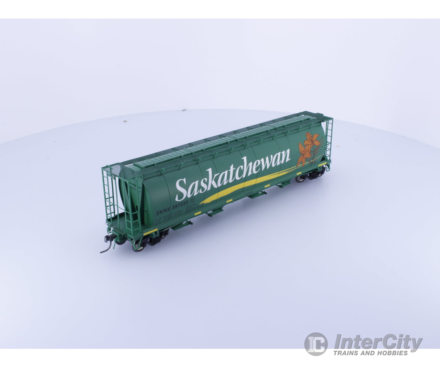 North American Railcar Corporation 11-30001003-09 HO 4 Bay Cylindrical Hopper Saskatchewan 2011 Run Saskatchewan (SKNX)