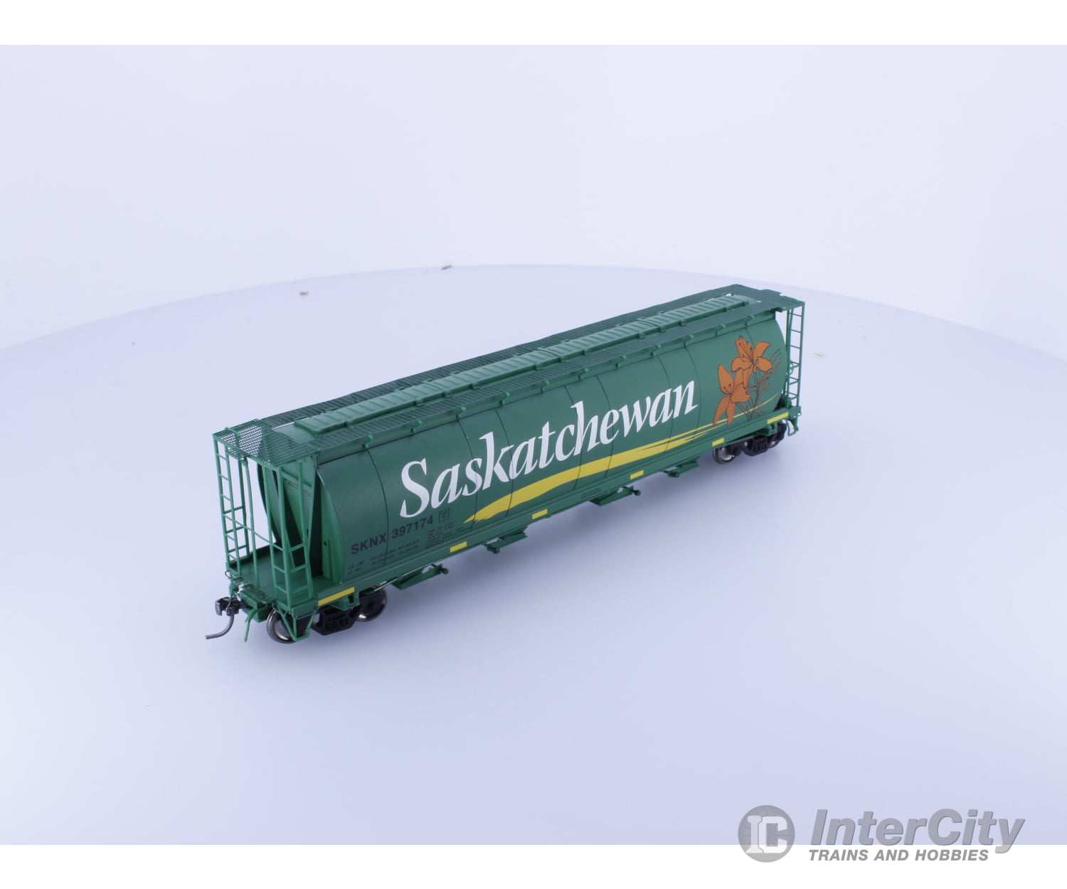 North American Railcar Corporation 11-30001006-03 HO 4 Bay Cylindrical Hopper Saskatchewan 2011 Run Saskatchewan (SKNX)