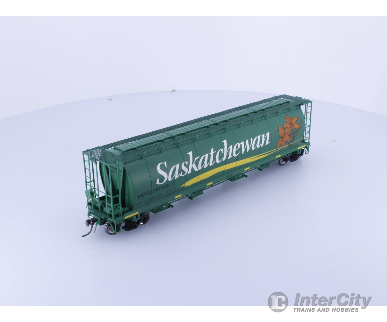 North American Railcar Corporation 11-30001006-12 HO 4 Bay Cylindrical Hopper Saskatchewan 2011 Run Saskatchewan (SKNX)