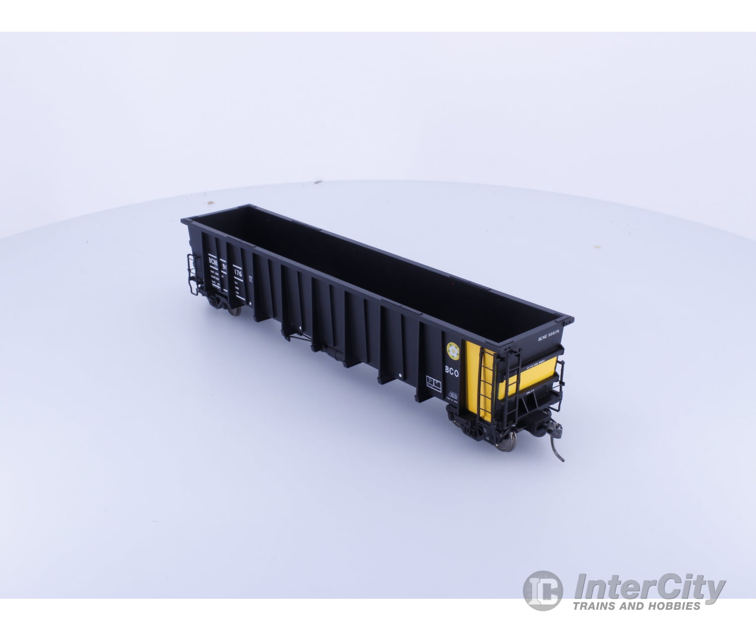 North American Railcar Corporation 11-31003001-04 HO 4000 cu.ft Coal/Sulphur Gondola BCNE BC Rail (BCOL) 900176 Freight
