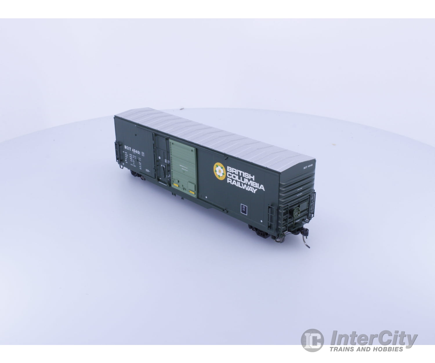 North American Railcar Corporation 11-34001004-01 HO NSC 5092 cf Combo Door Boxcar BC Rail (BCOL) 40401 Freight Cars