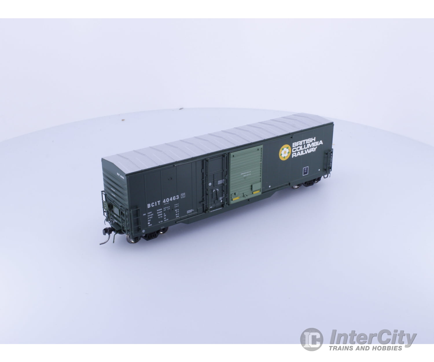 North American Railcar Corporation 11-34001004-03 HO NSC 5092 cf Combo Door Boxcar BC Rail (BCOL) 40463 Freight Cars