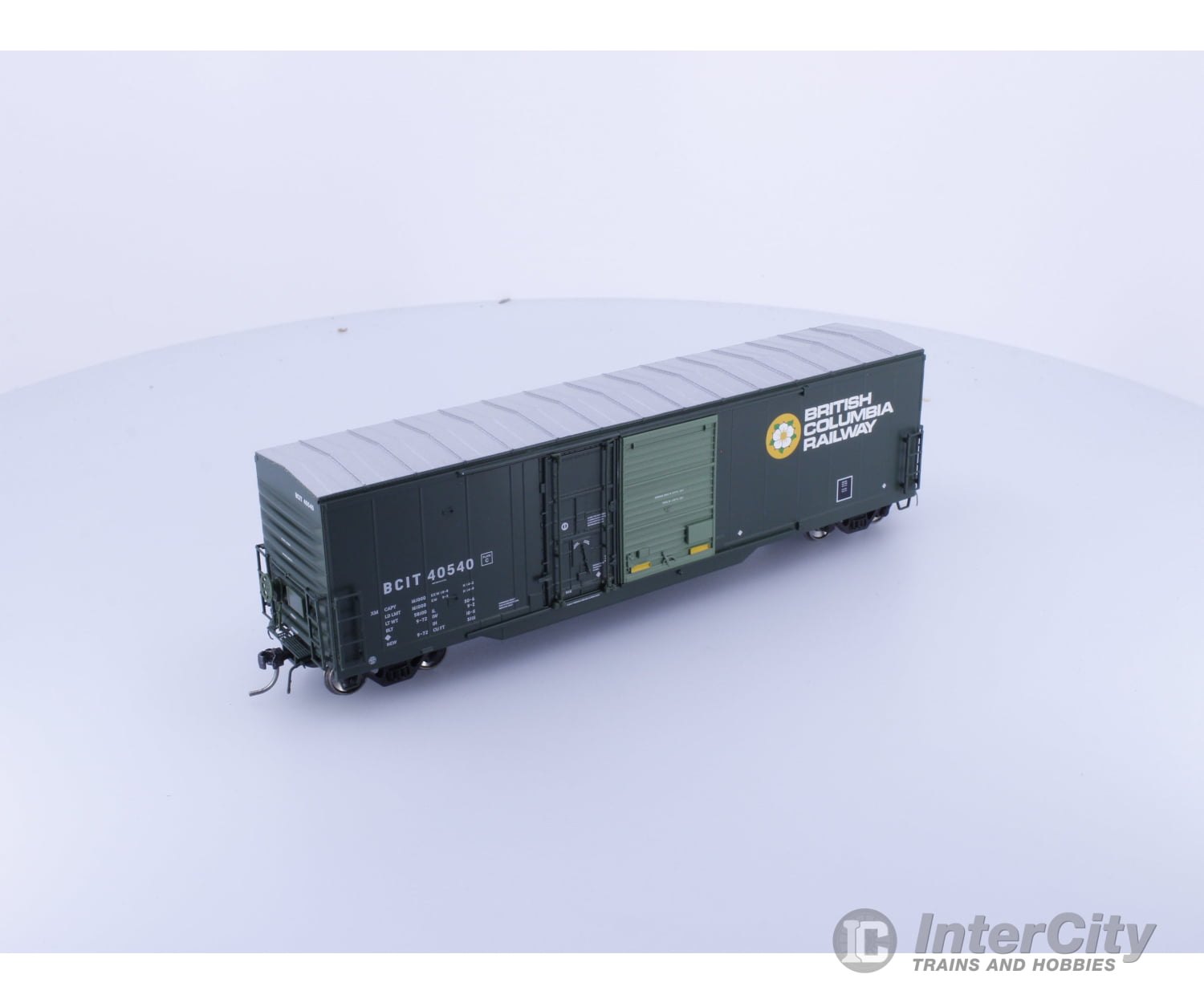North American Railcar Corporation 11-34001004-04 HO NSC 5092 cf Combo Door Boxcar BC Rail (BCOL) 40540 Freight Cars