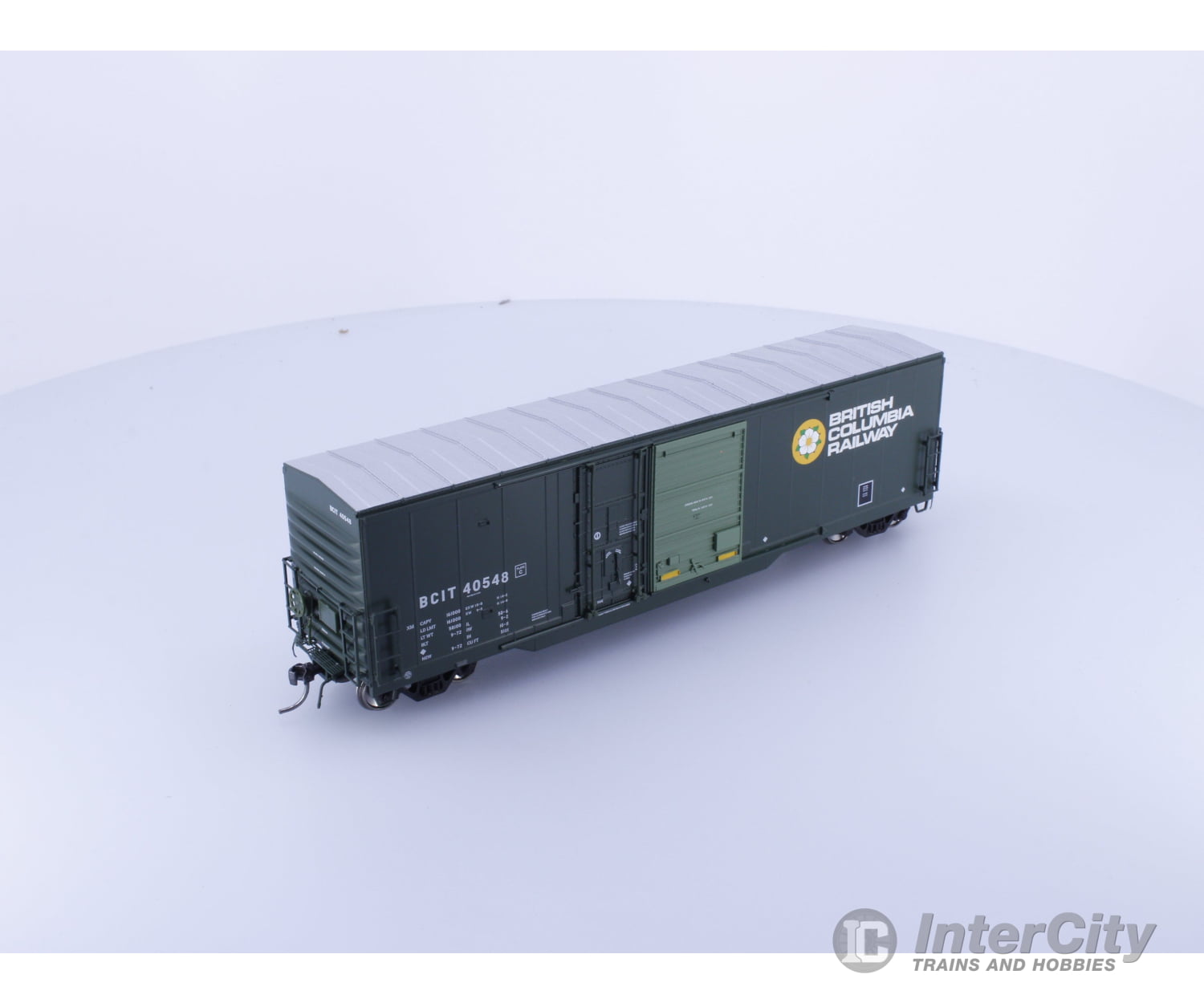 North American Railcar Corporation 11-34001004-05 HO NSC 5092 cf Combo Door Boxcar BC Rail (BCOL) 40548 Freight Cars