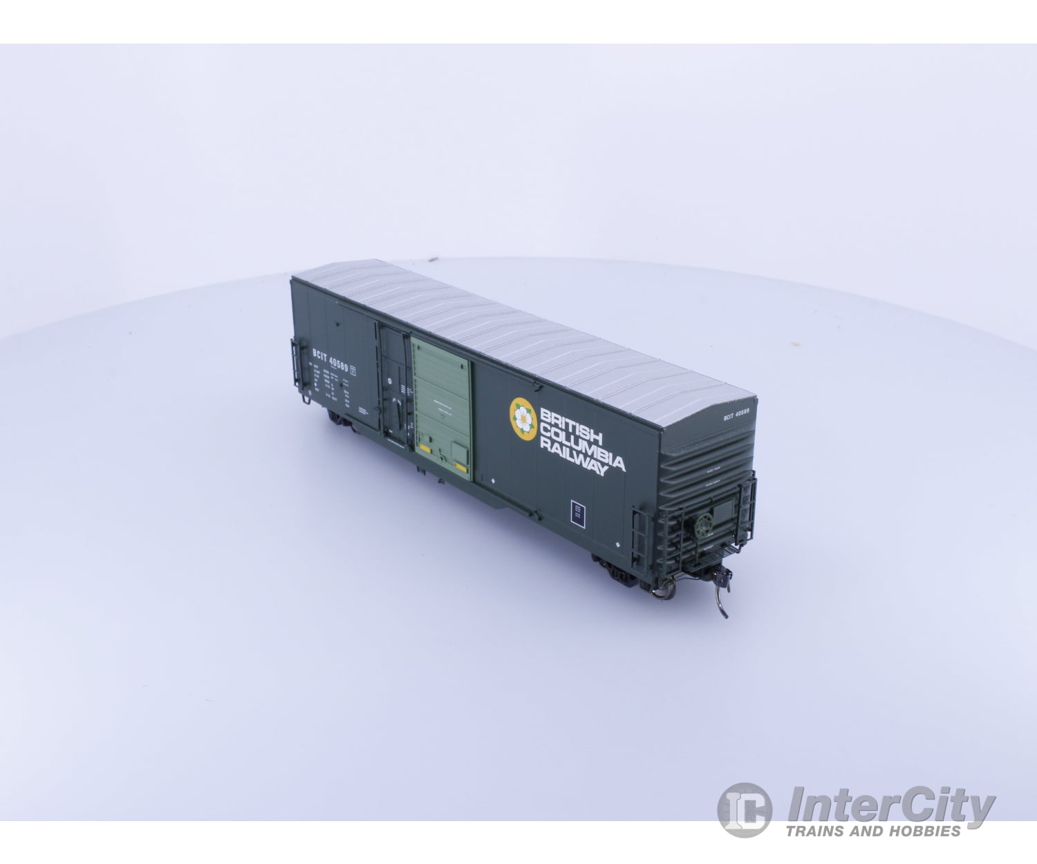 North American Railcar Corporation 11-34001004-06 HO NSC 5092 cf Combo Door Boxcar BC Rail (BCOL) 40589 Freight Cars