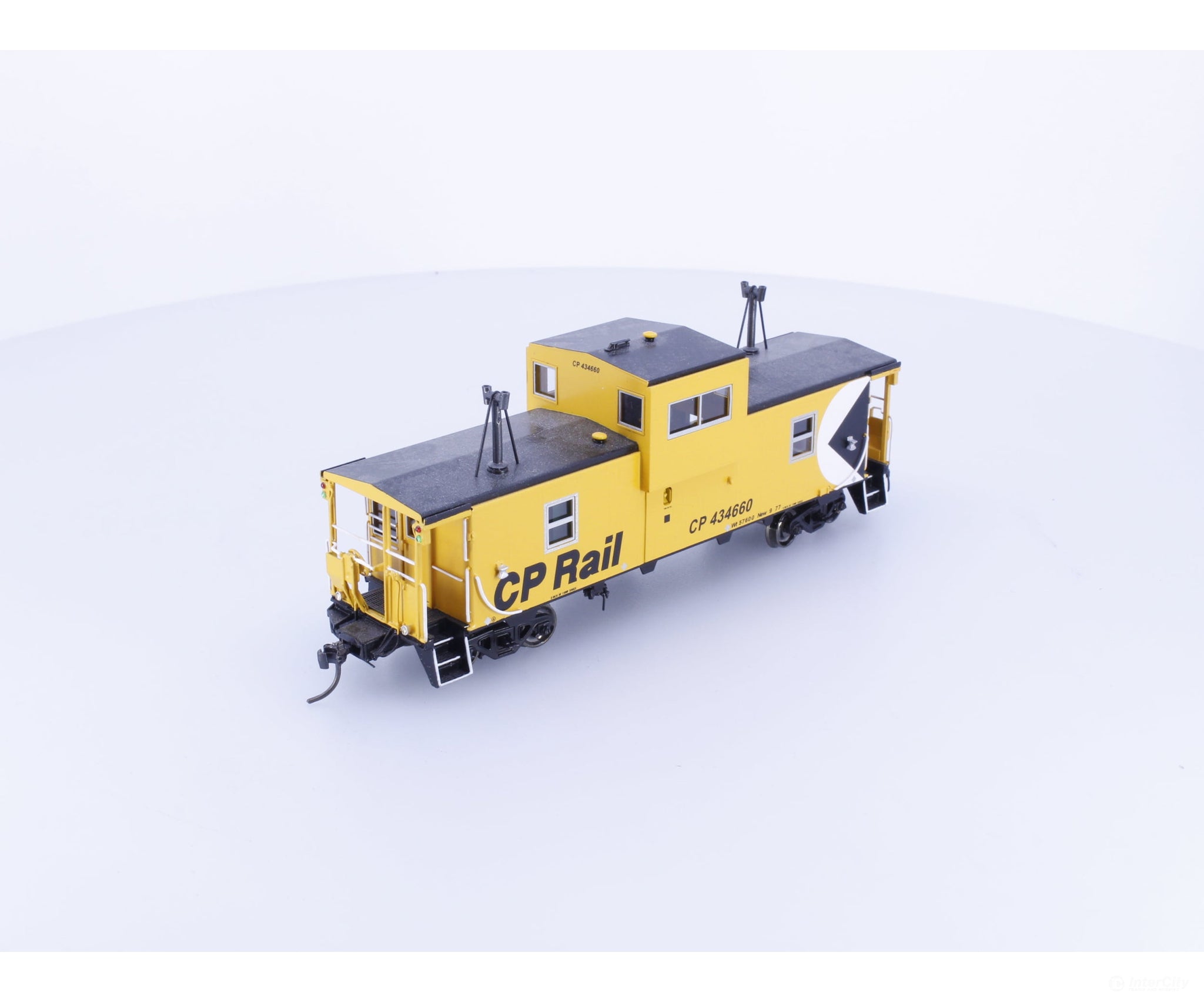 Overland 087030015.1 HO Brass Steel Wide Vision Caboose Canadian Pacific (CP) 434660 - Freight Cars