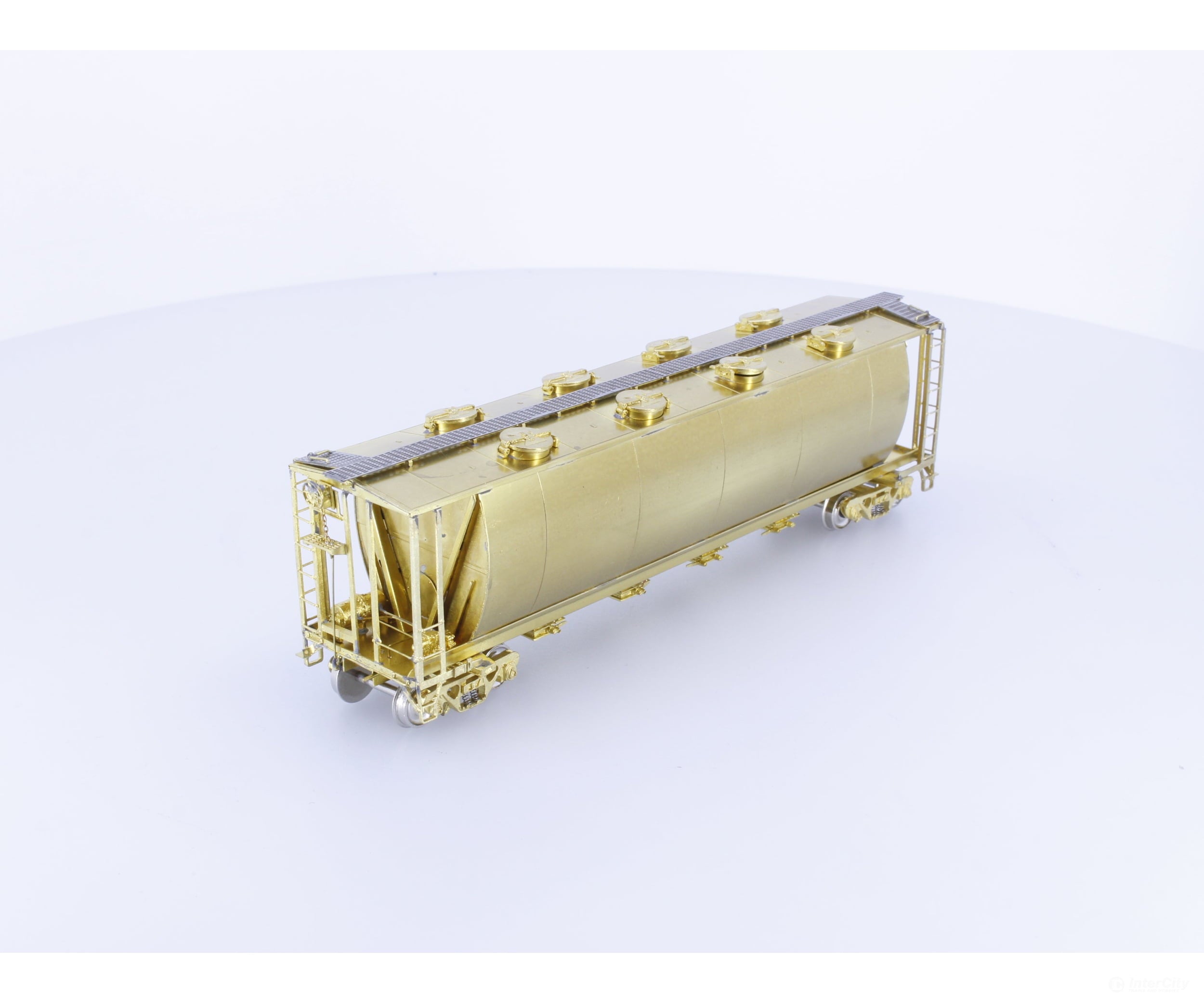 Overland 3187 HO Brass Tank Covered Hopper 8 Round Roof Hatches Canadian Pacific (CP) - Freight Cars