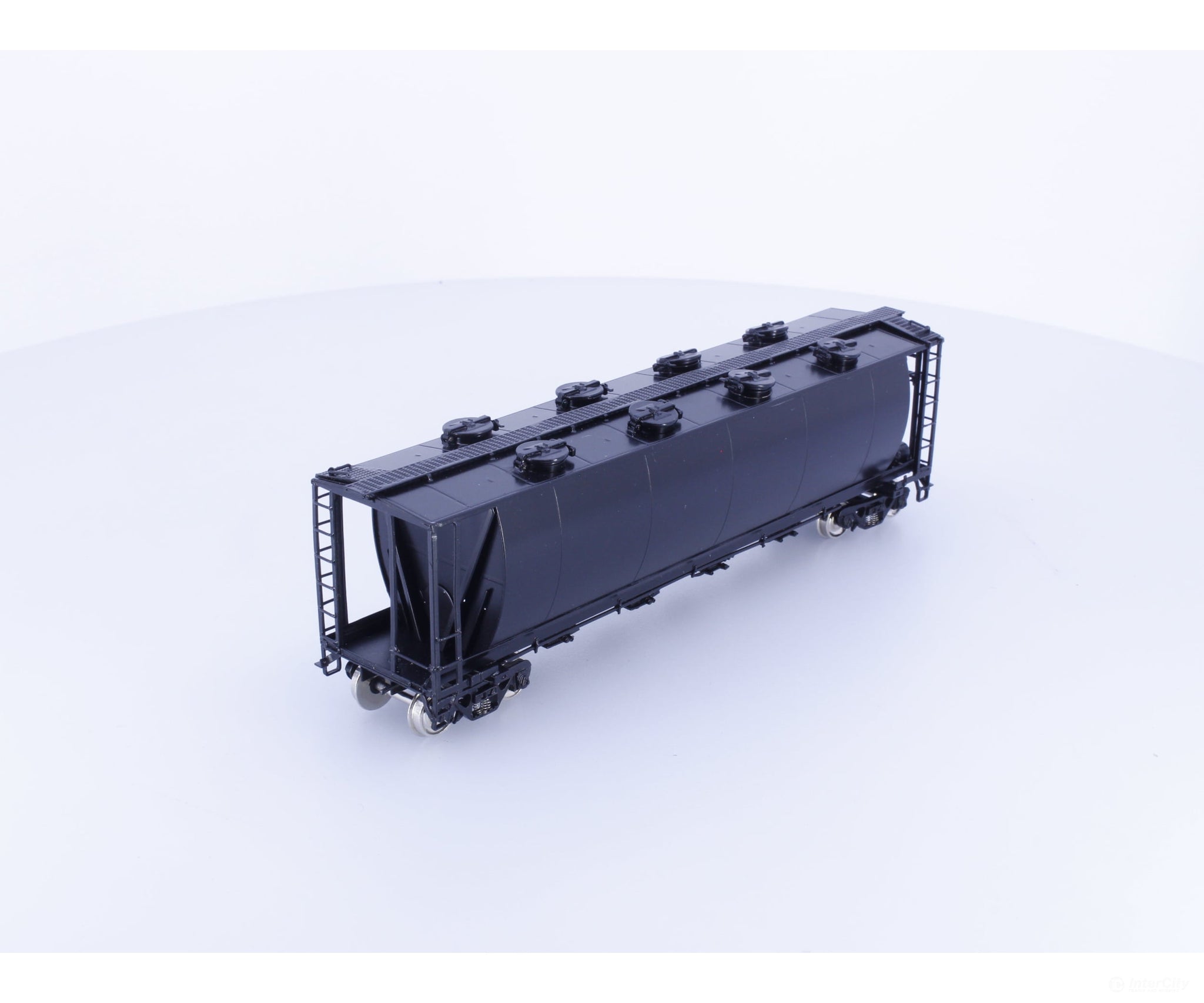 Overland 3187 HO Brass Tank Covered Hopper 8 Round Roof Hatches Painted Black Canadian Pacific (CP) - Freight Cars