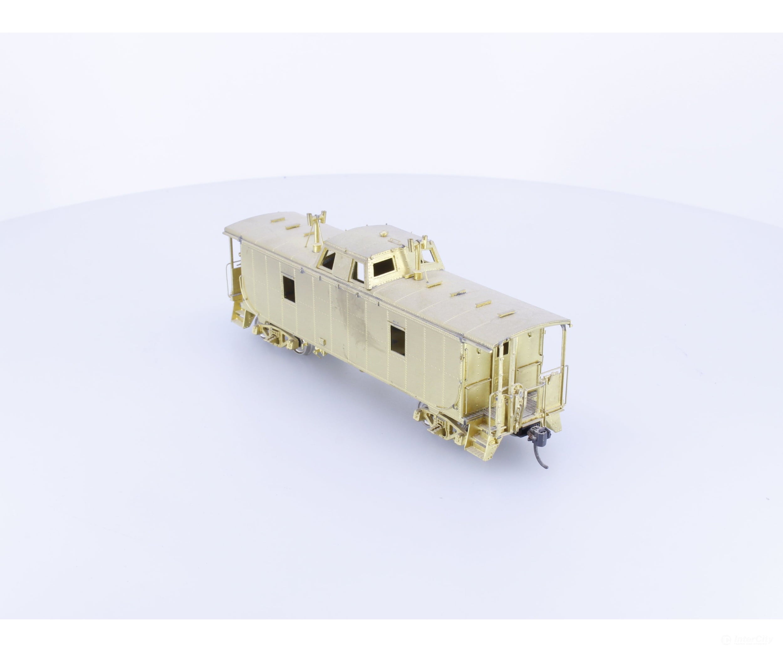 Overland 3818 HO Brass Steel Slanted Streamlined Centered Cupola Caboose Canadian Pacific (CP) - Freight Cars