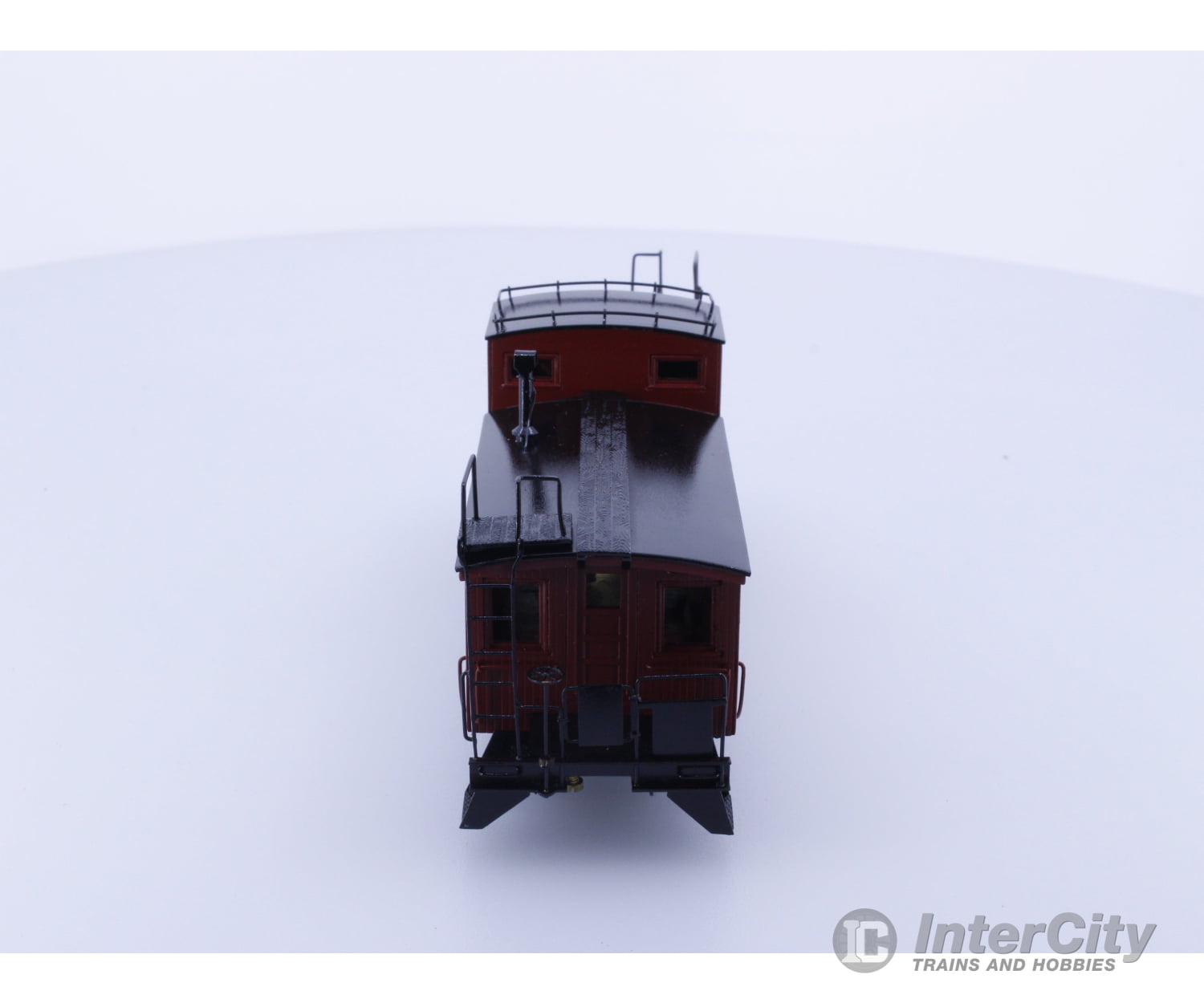 Overland GN30CAB HO Painted Brass 30’ Plywood Sheath Caboose Great Northern (GN) Freight Cars