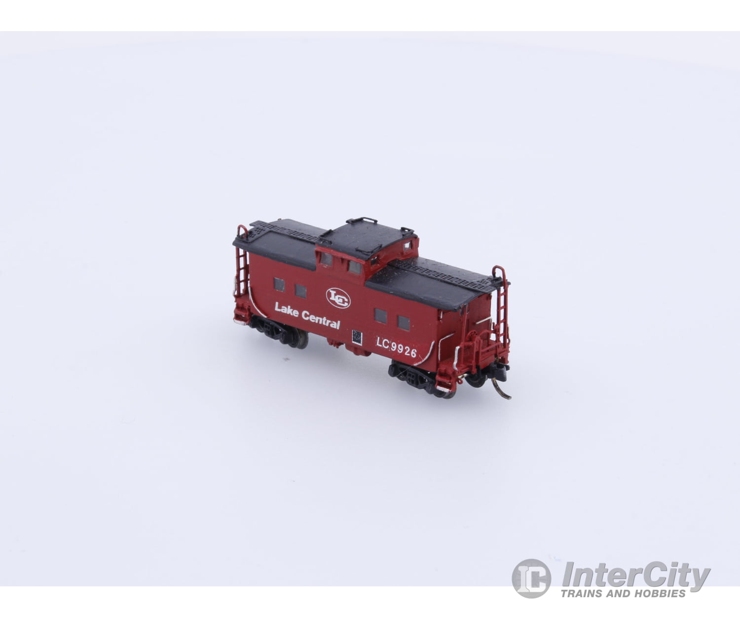 Overland N Steel Caboose Freight Car (painted as Lake Central) 9926 Freight Cars