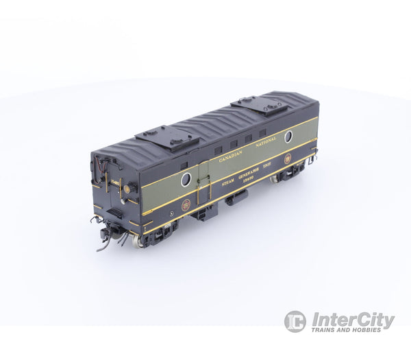 Overland OMI-3102 HO Brass Steam Heater Car 1952 Era Painted Black and Green Canadian National (CN) 15480 Passenger Cars