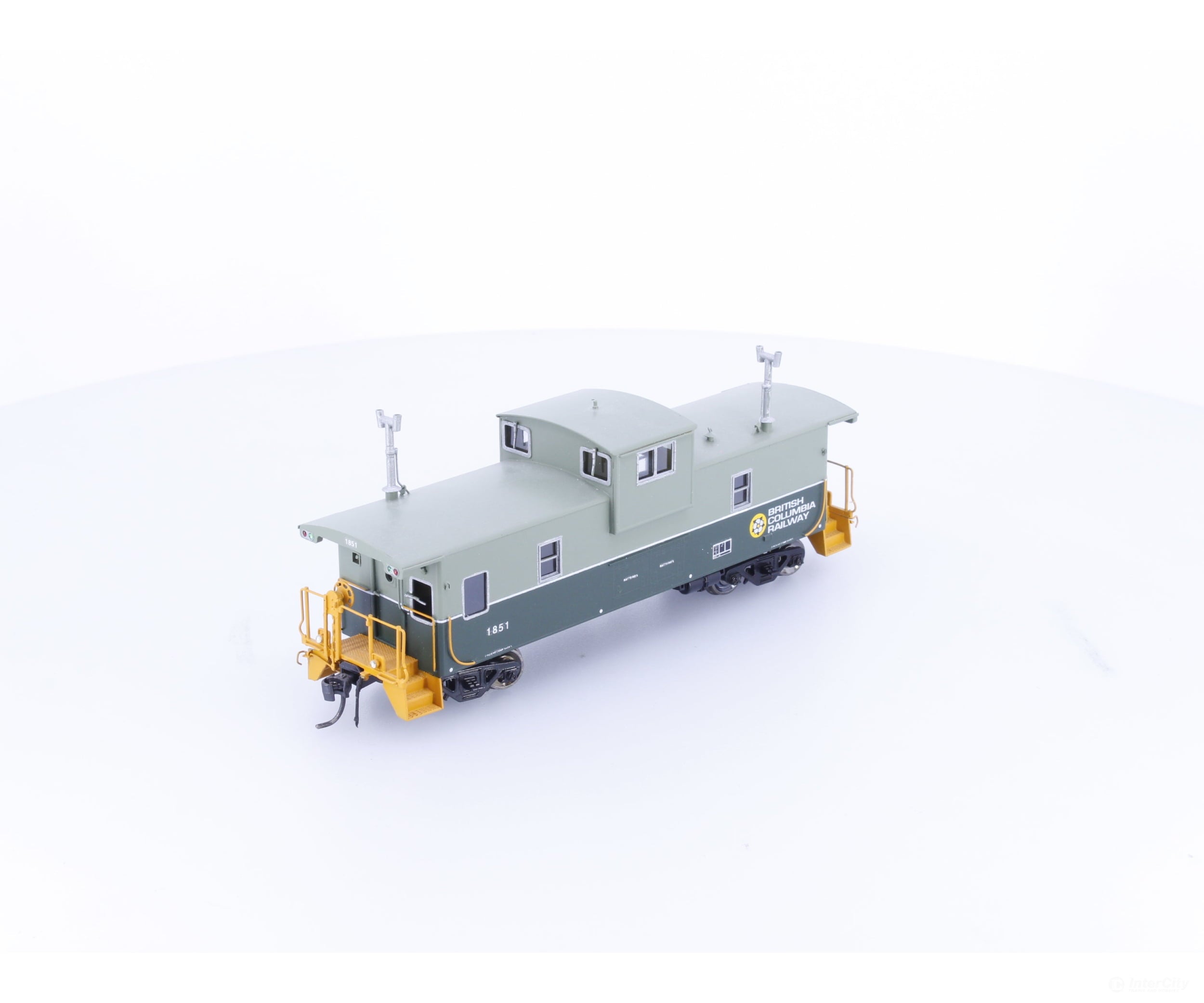 Overland OMI-3862 HO Brass Wide Vision Caboose BC Rail (BCOL) 1851 - Freight Cars