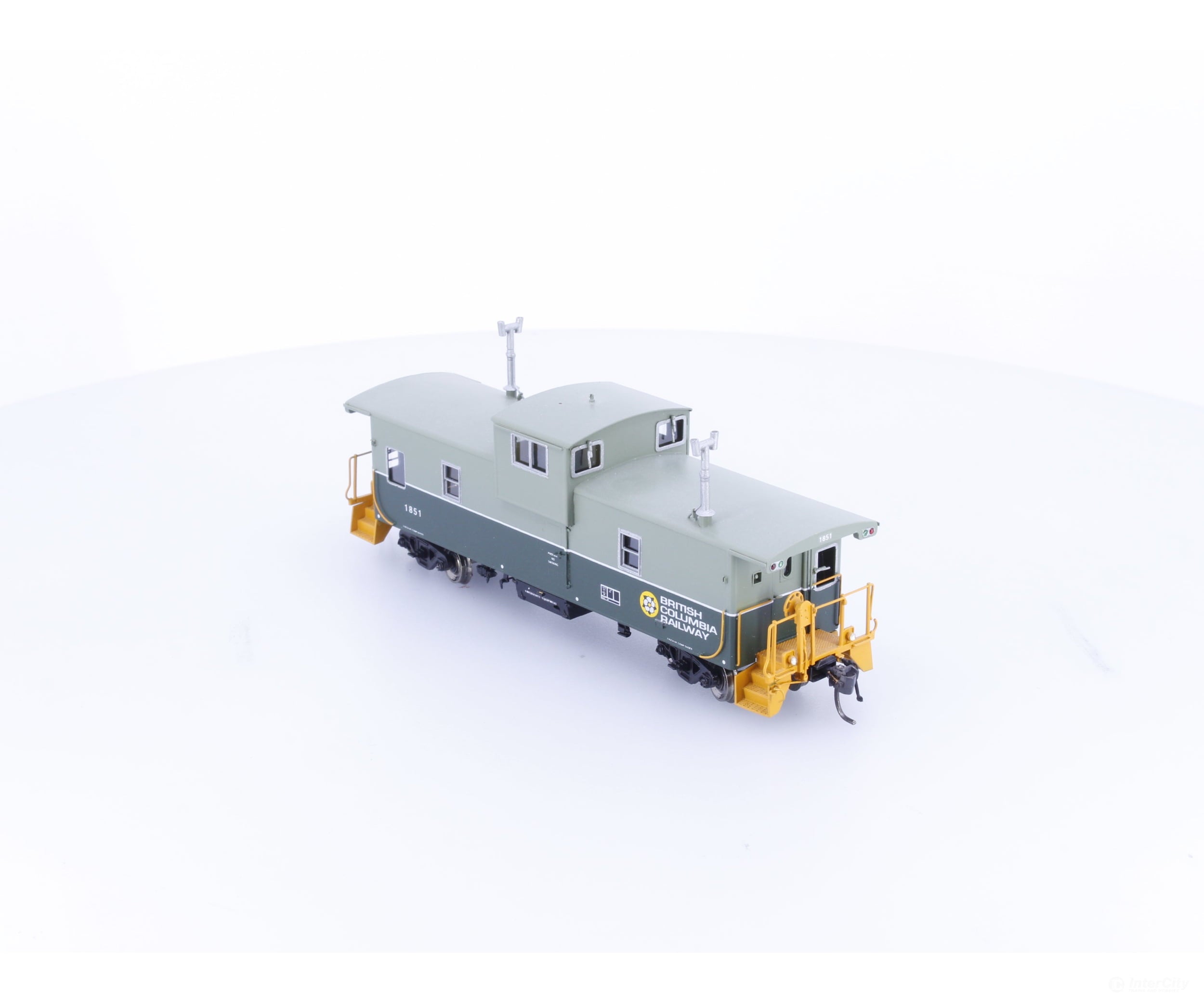 Overland OMI-3862 HO Brass Wide Vision Caboose BC Rail (BCOL) 1851 - Freight Cars