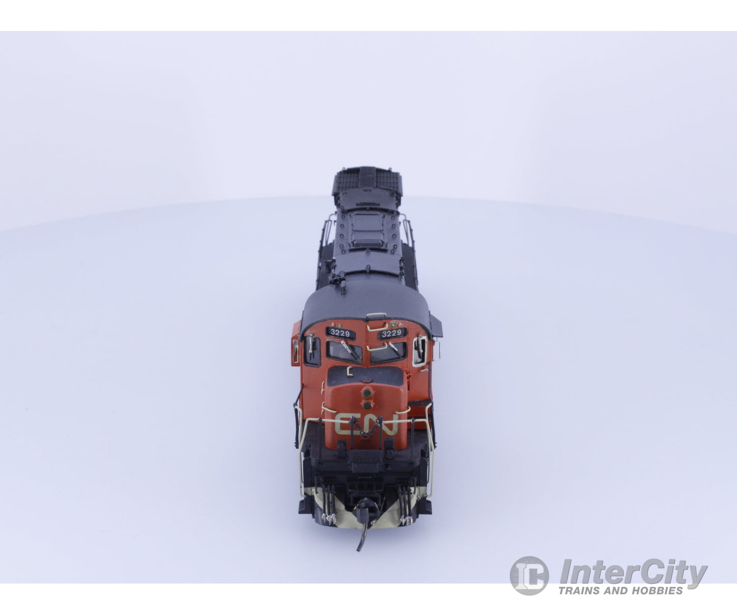 Overland OMI-5090 HO Brass C424 Factory Painted Canadian National (CN) 3229 Analog DC Locomotives
