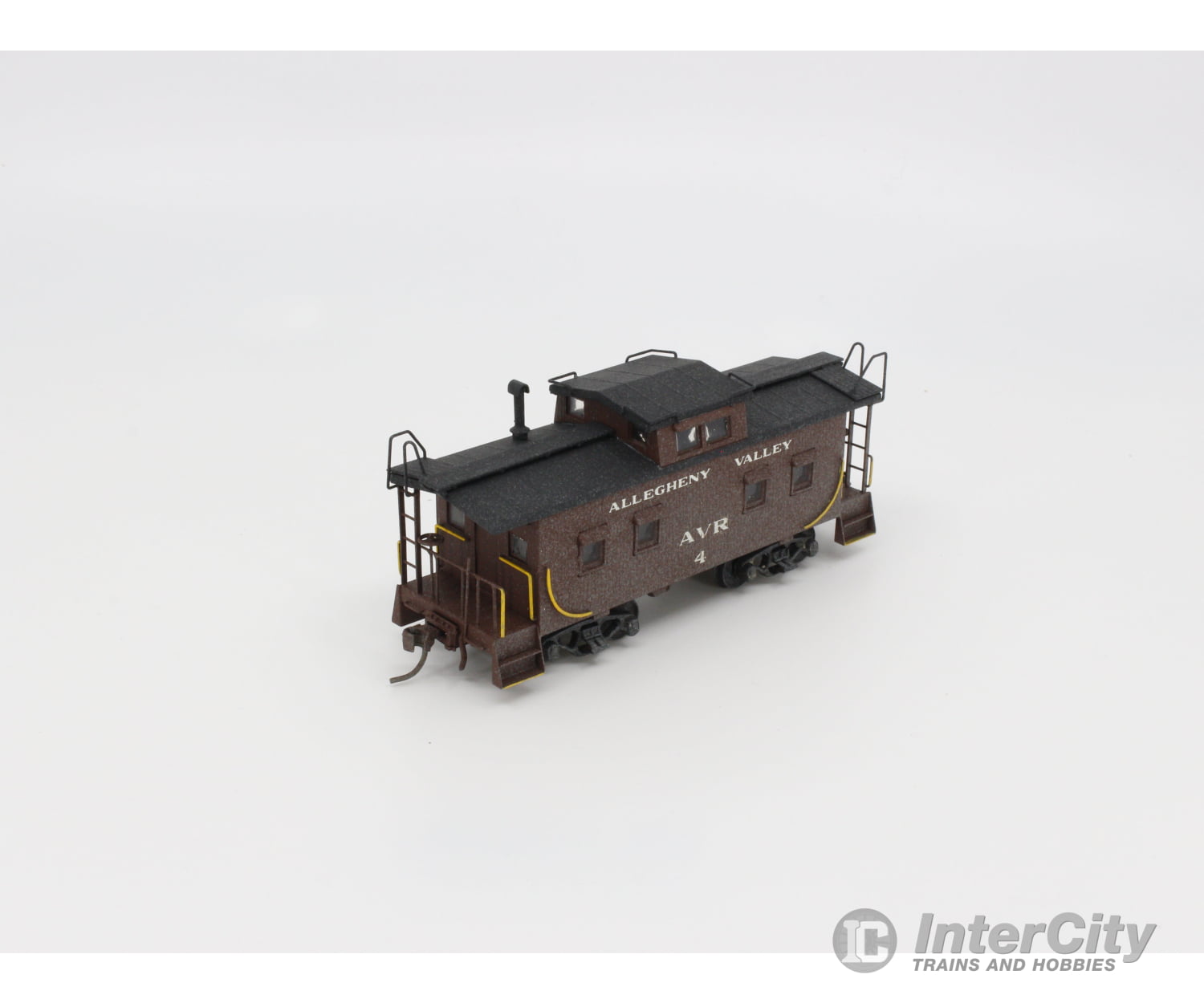 Pacific Pike Ca-5 Ho Wood Caboose Freight Car (Painted As Allegheny Valley Railway) 4 Cars