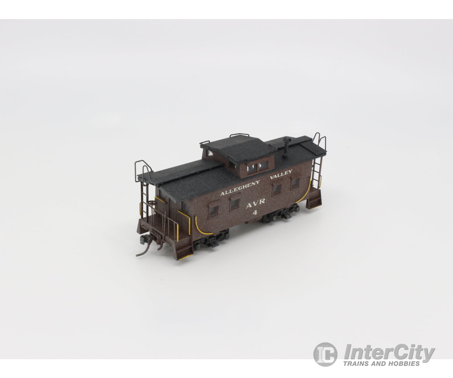 Pacific Pike Ca-5 Ho Wood Caboose Freight Car (Painted As Allegheny Valley Railway) 4 Cars