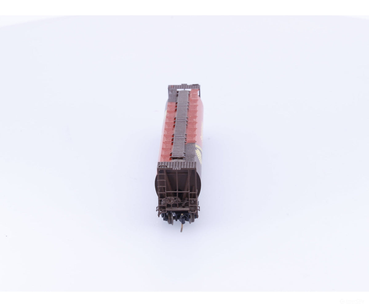 Pacific Western Rail Systems 1011-1E N 4 Bay Cylindrical Hopper Saskatchewan (SKNX) 397151 - Freight Cars