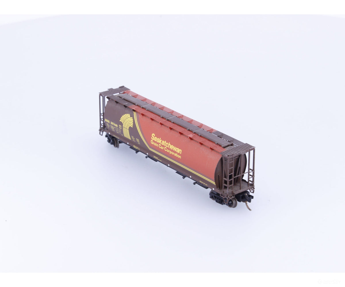 Pacific Western Rail Systems 1011-1F N 4 Bay Cylindrical Hopper Saskatchewan (SKNX) 397469 (#1) - Freight Cars