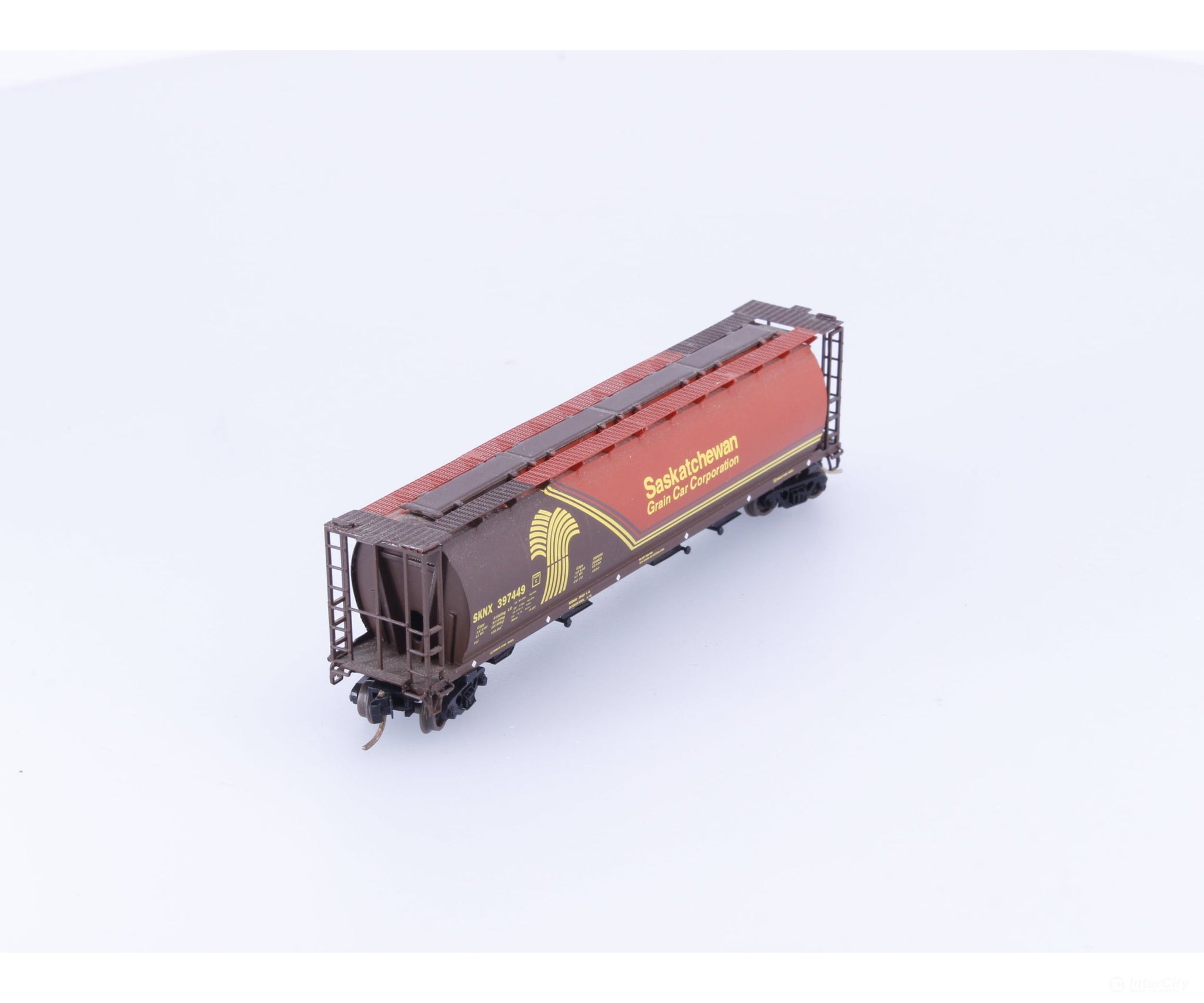 Pacific Western Rail Systems 1011-1F N 4 Bay Cylindrical Hopper Saskatchewan (SKNX) 397469 (#1) - Freight Cars