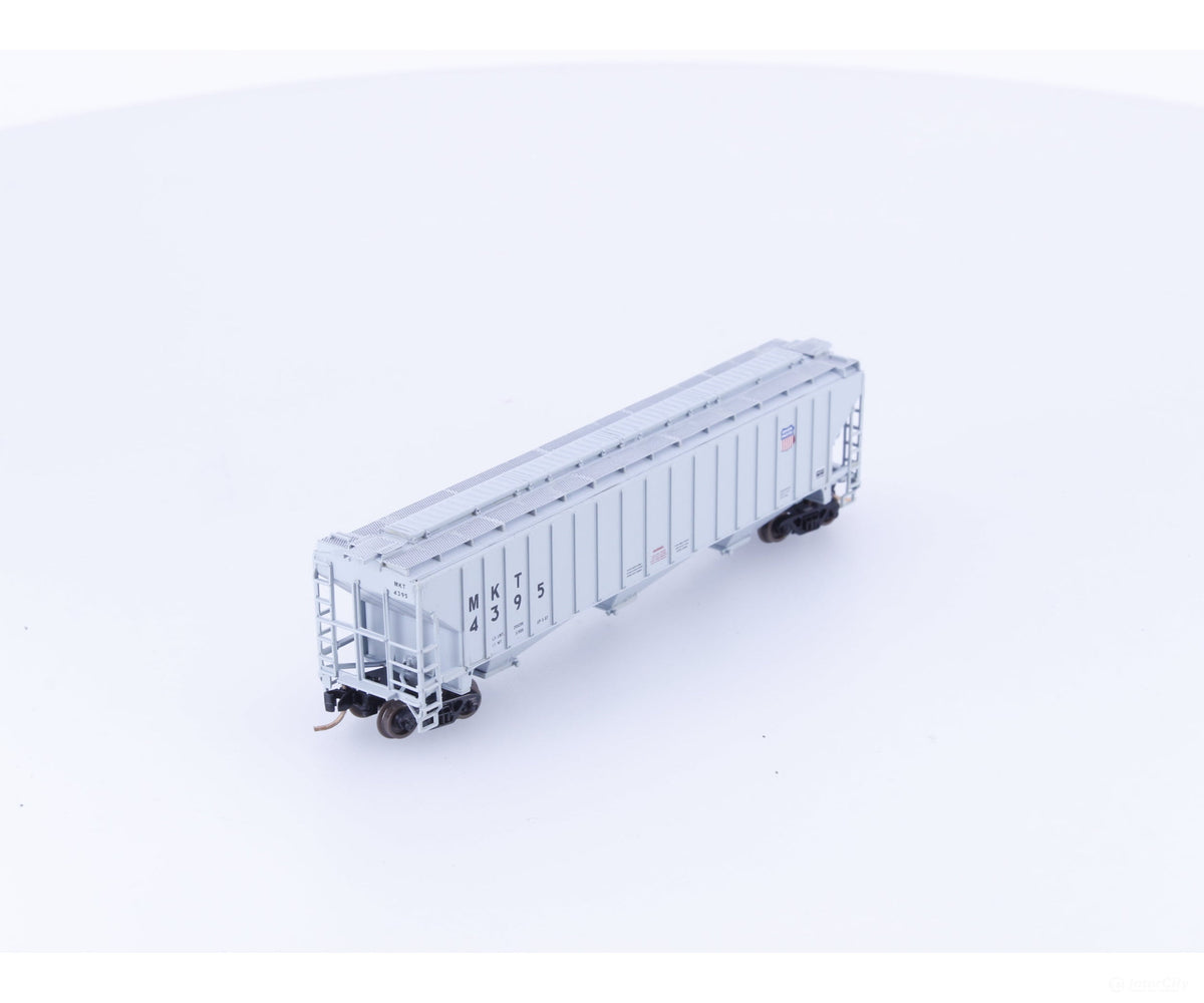Pacific Western Rail Systems 1021K N 3 Bay PS2 Covered Hopper (MKT) Union Pacific (UP) 4395 - Freight Cars