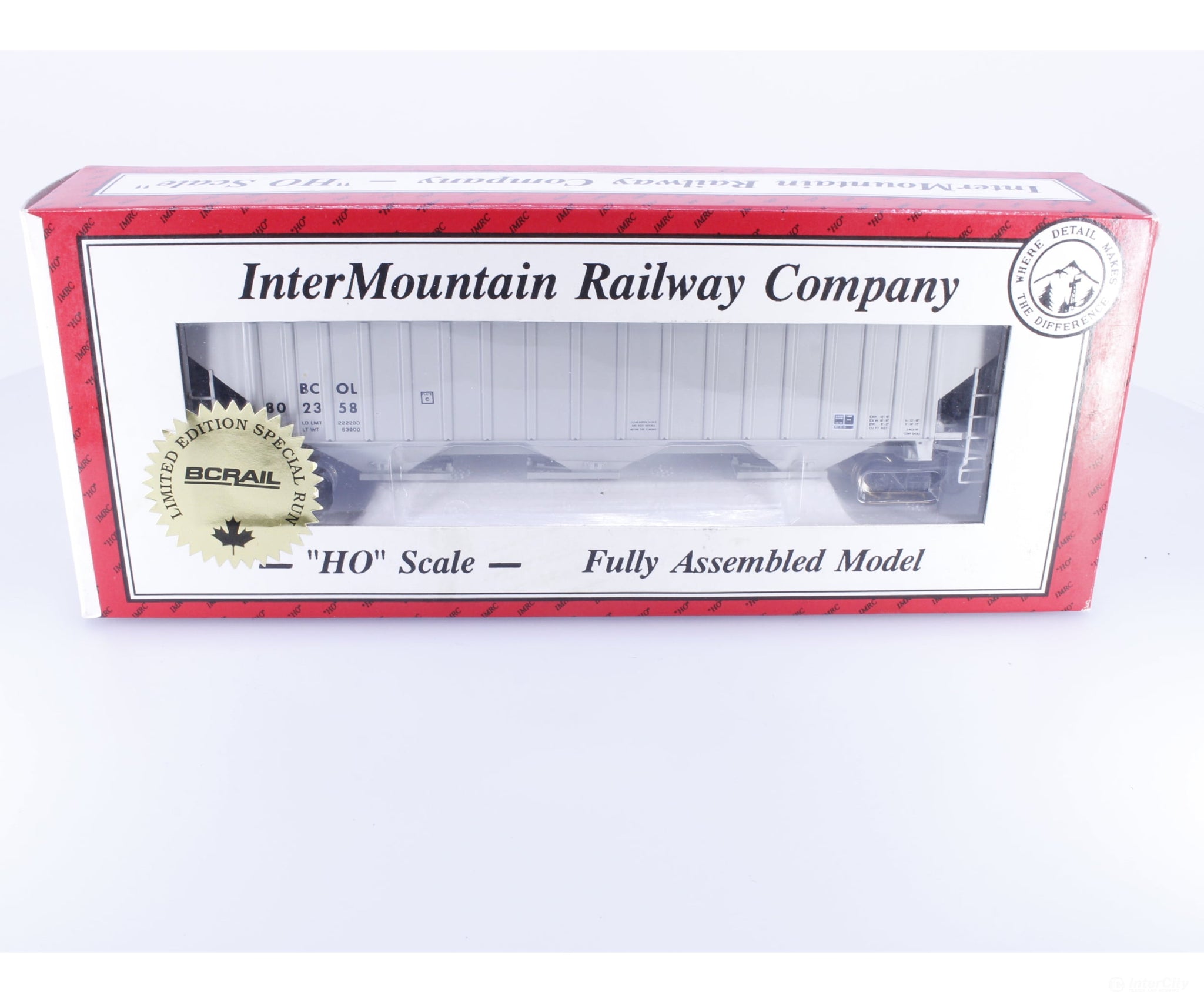 Pacific Western Rail Systems 1026E HO PS-2 3 Bay Covered Hopper Special Run BC Rail (BCOL) 802358 - Freight Cars
