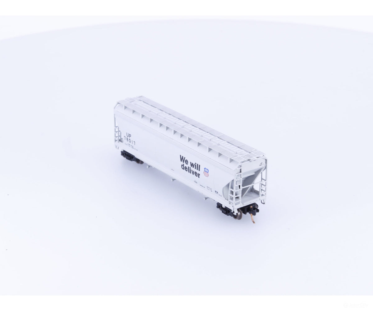 Pacific Western Rail Systems 1084H N 3 Bay ACF Covered Hopper Union Pacific (UP) 78017 - Freight Cars