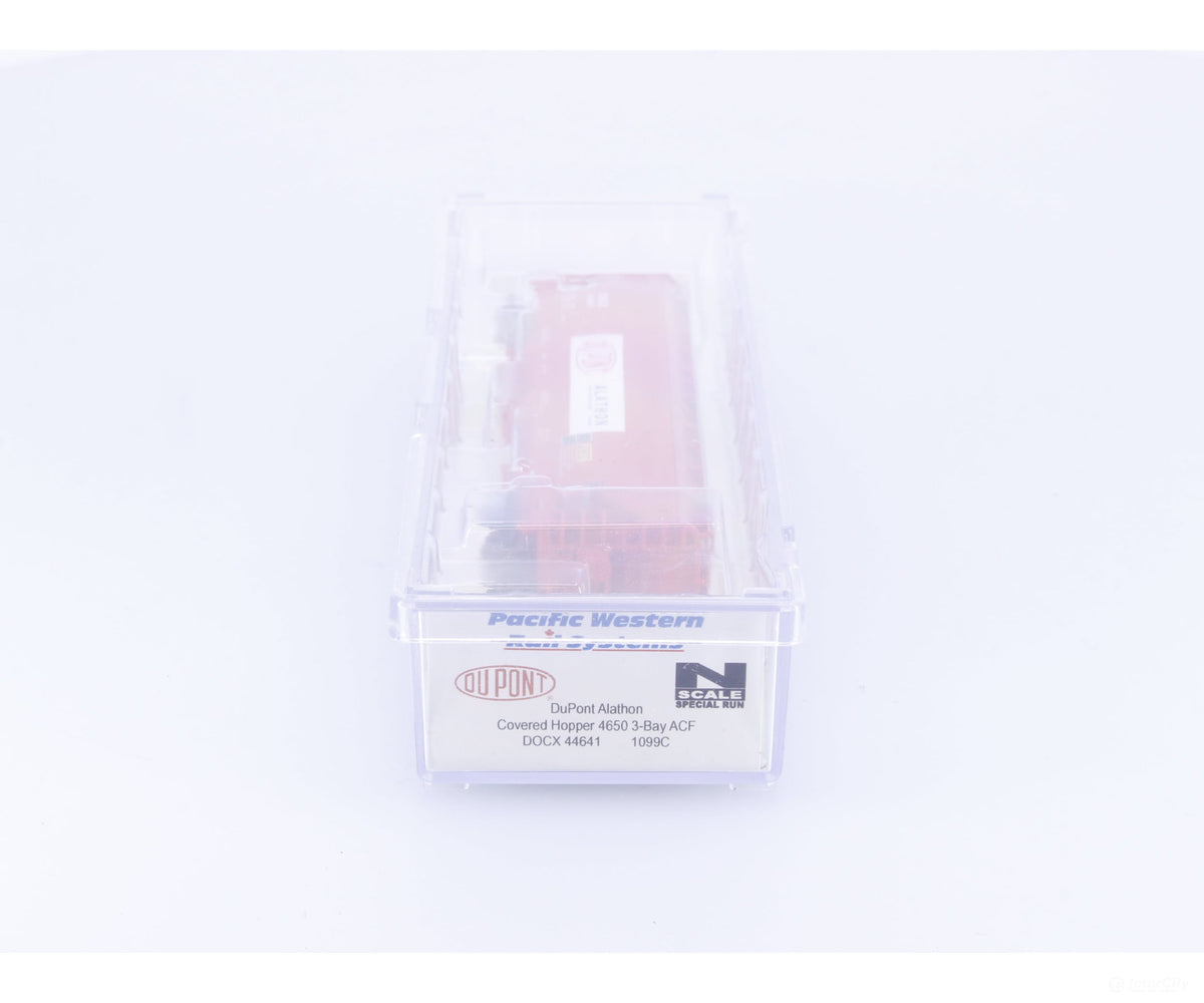 Pacific Western Rail Systems 1099V N 3 Bay Covered Hopper Dupont (DOCX) 44641 - Freight Cars