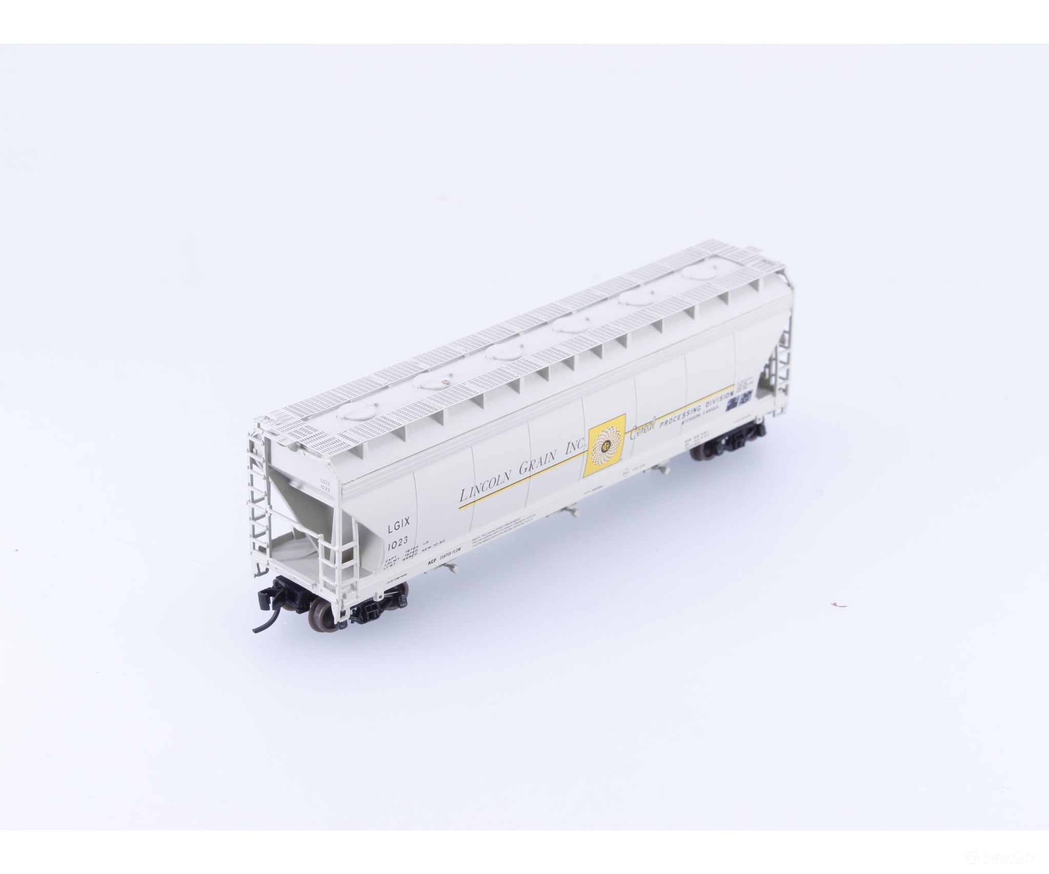 Pacific Western Rail Systems 1119A N 3 Bay ACF Covered Hopper Lincoln Grain (LGIX) 1023 - Freight Cars