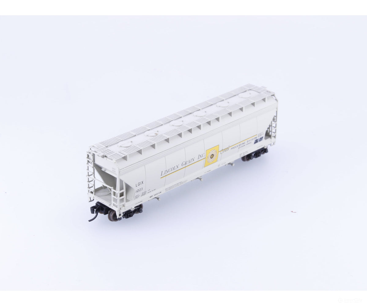 Pacific Western Rail Systems 1119A N 3 Bay ACF Covered Hopper Lincoln Grain (LGIX) 1023 - Freight Cars