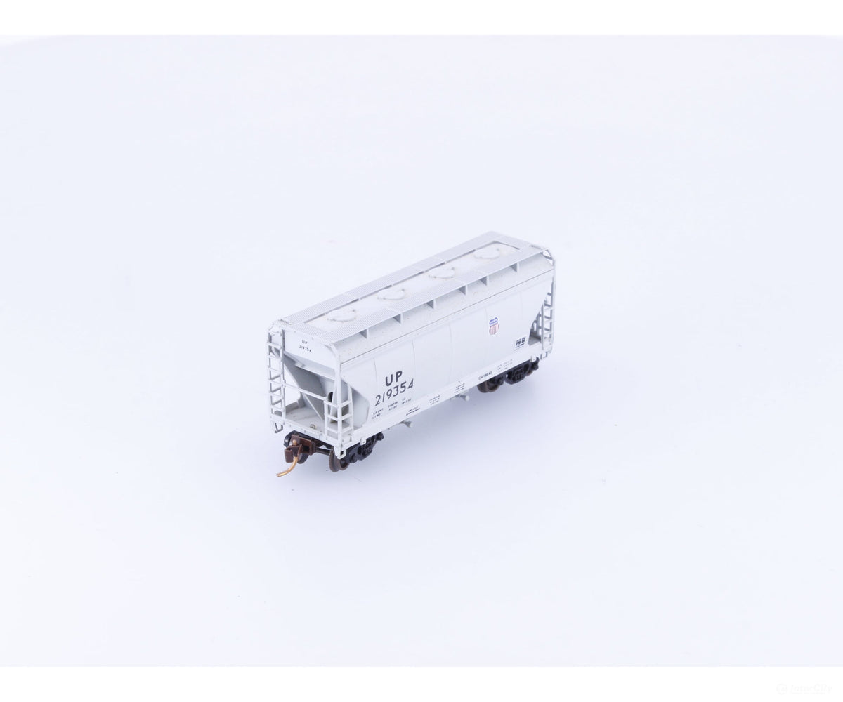 Pacific Western Rail Systems N1059A N ACF 2 Bay Covered Hopper Union Pacific (UP) 219354 - Freight Cars