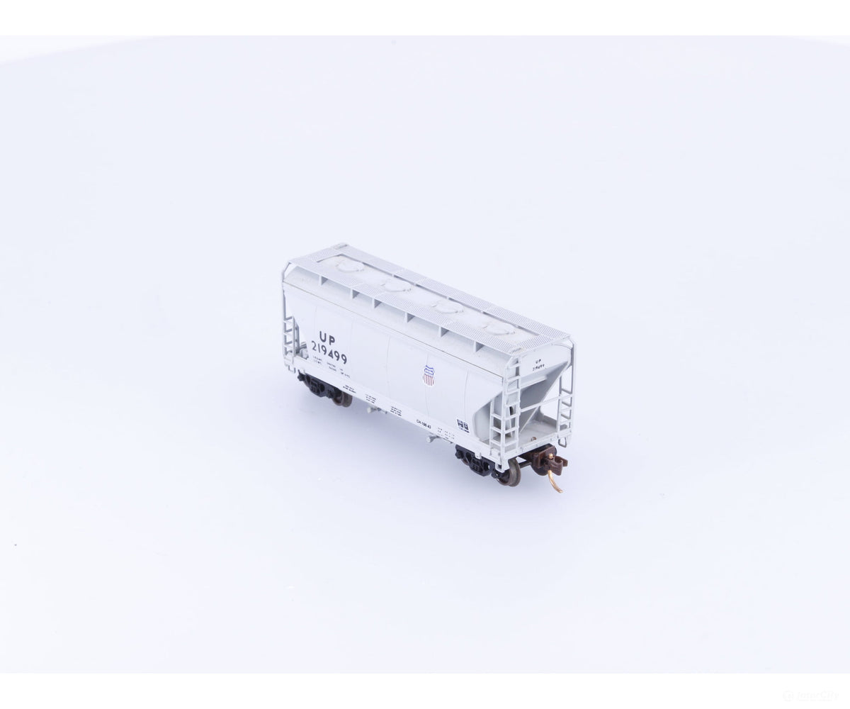 Pacific Western Rail Systems N1059C N 2 Bay Covered Hopper Union Pacific (UP) 219499 (#1) - Freight Cars