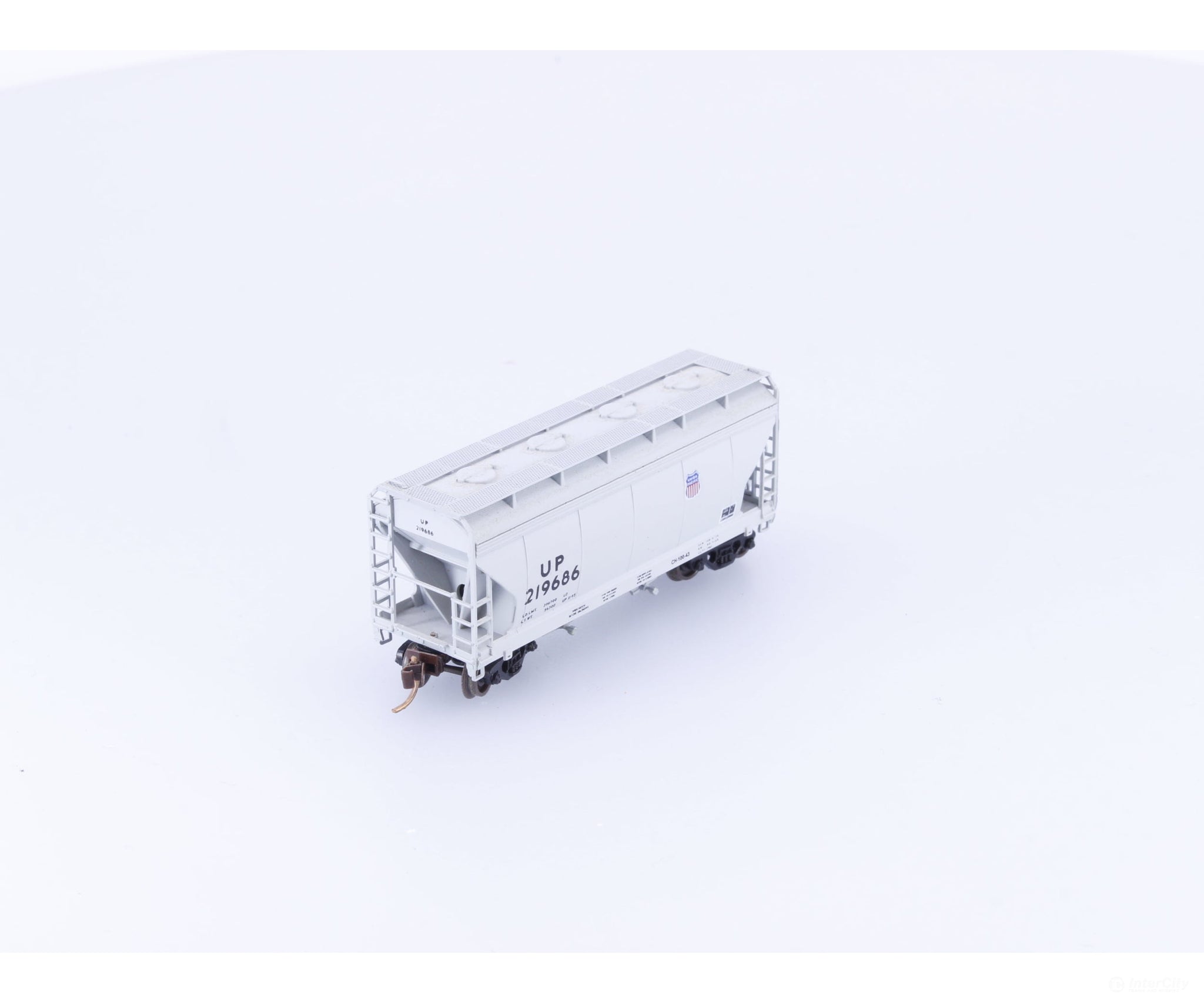 Pacific Western Rail Systems N1059E N 2 Bay Covered Hopper Union Pacific (UP) 219686 - Freight Cars
