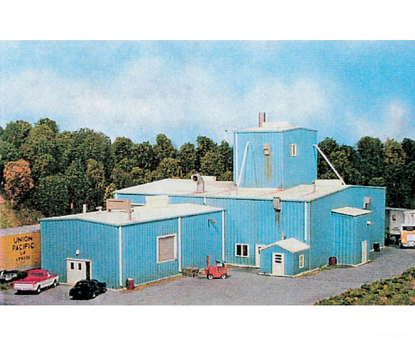 Pikestuff 104 Milton A. Corporation Building -- Kit - 4-1/8 X 8-1/4’’ 10.3 20.6Cm; 9-3/4 11