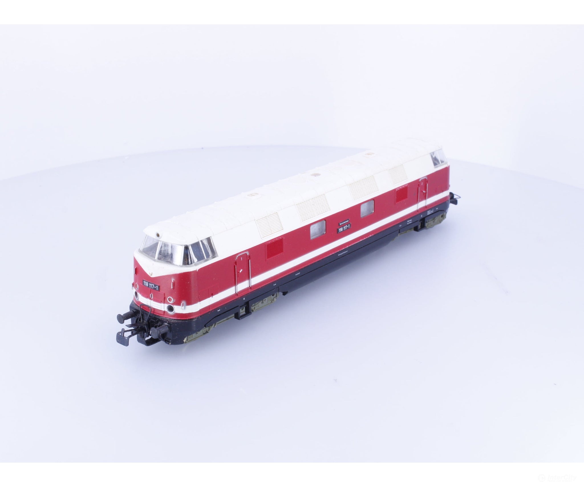 PIKO 118117-1 HO DR BR118 Diesel Locomotive 117-1 Analog DC - European Locomotives