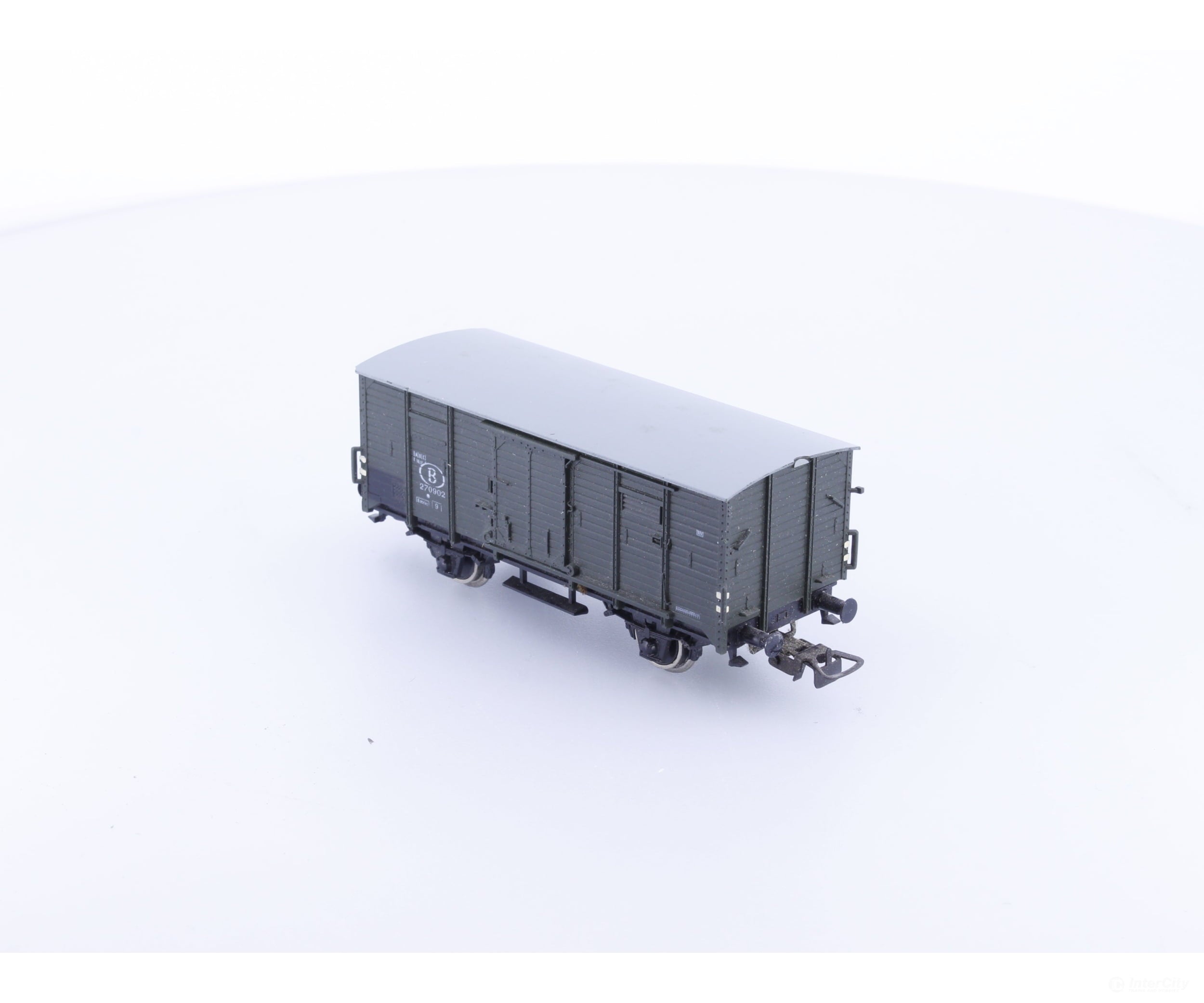 PIKO 5/6417-17 HO SNCB Covered Goods Wagon 270902 - European Freight Cars