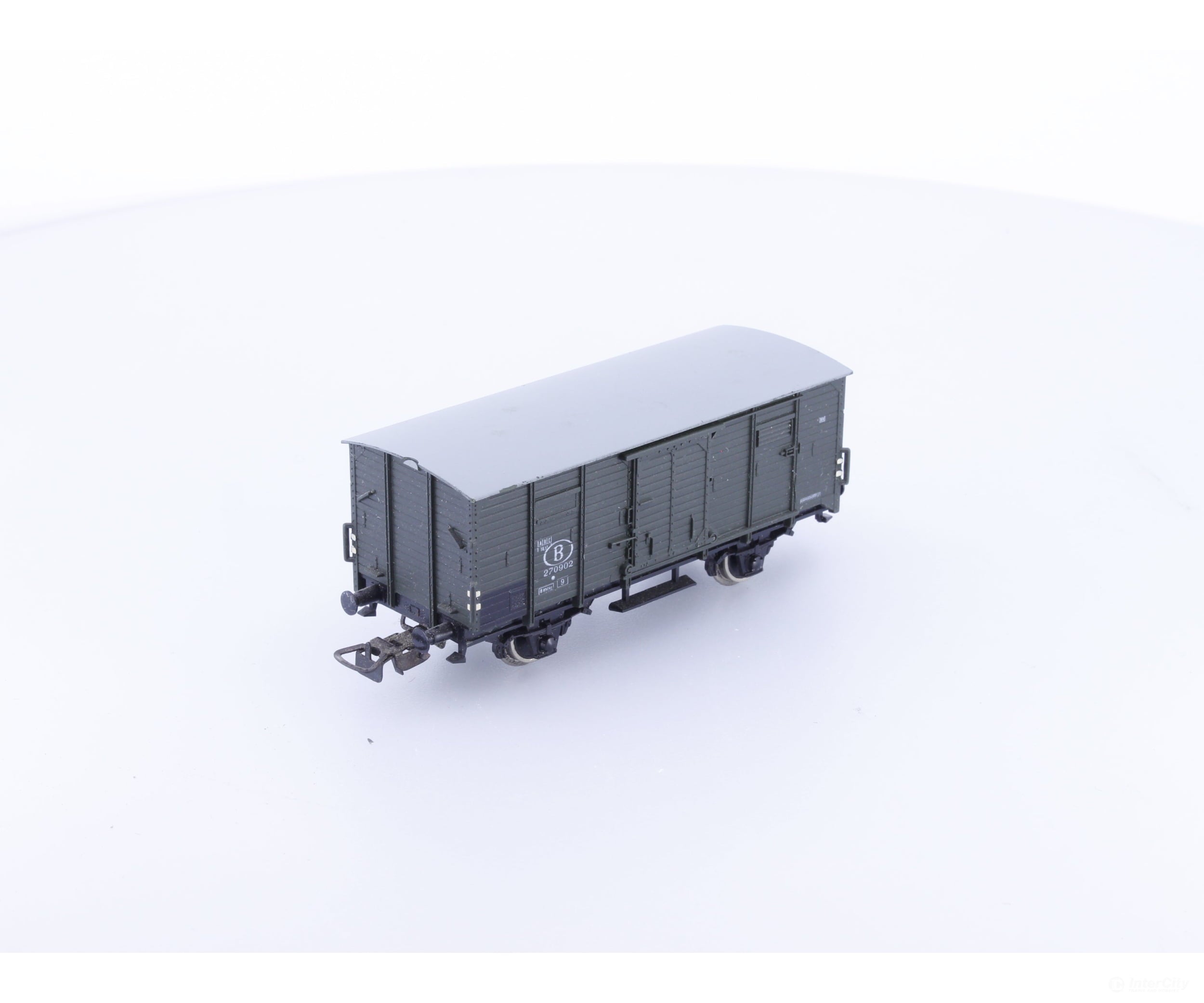 PIKO 5/6417-17 HO SNCB Covered Goods Wagon 270902 - European Freight Cars