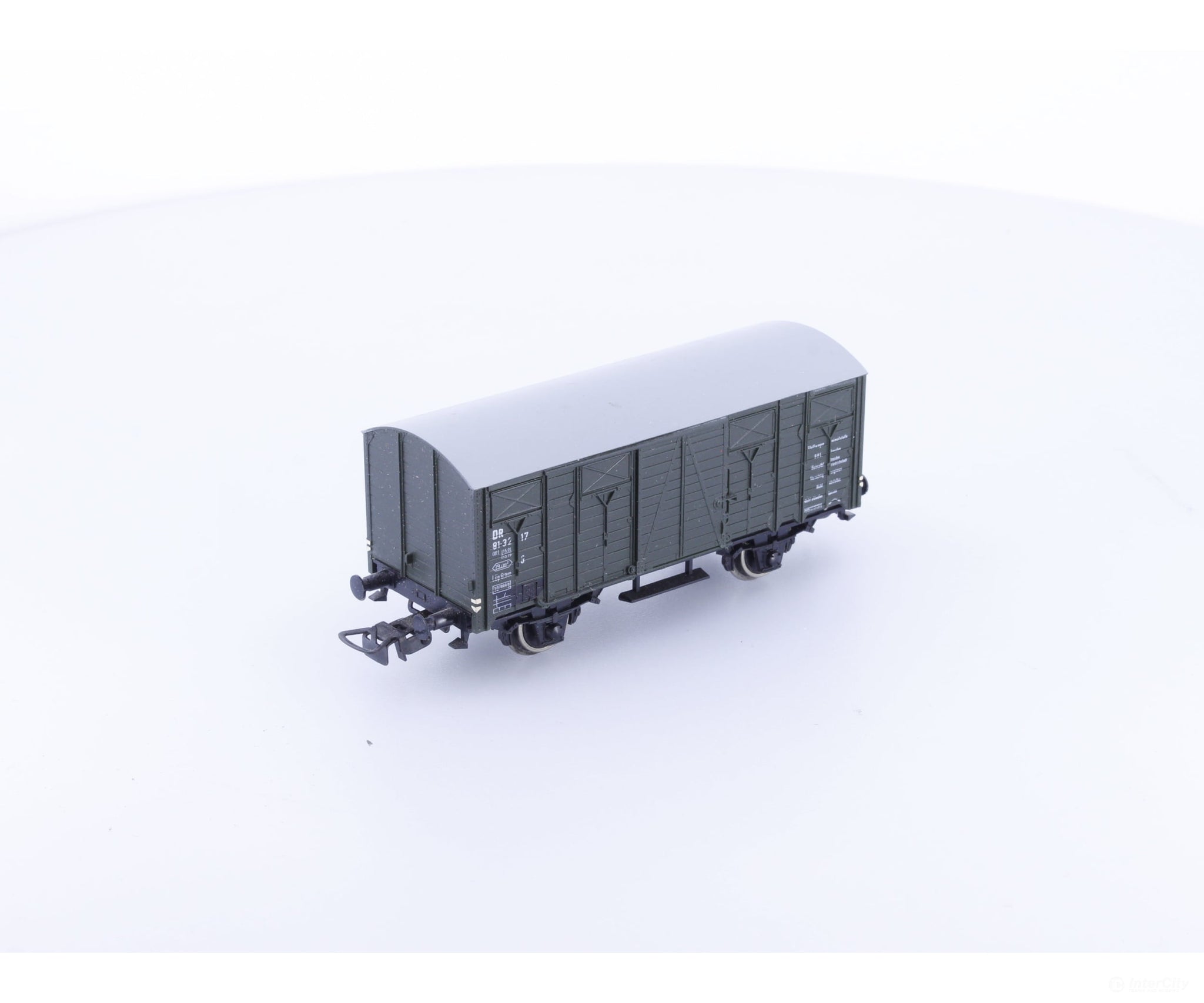 PIKO 5/6445-010 HO DR Covered Goods Wagon 813217 - European Freight Cars