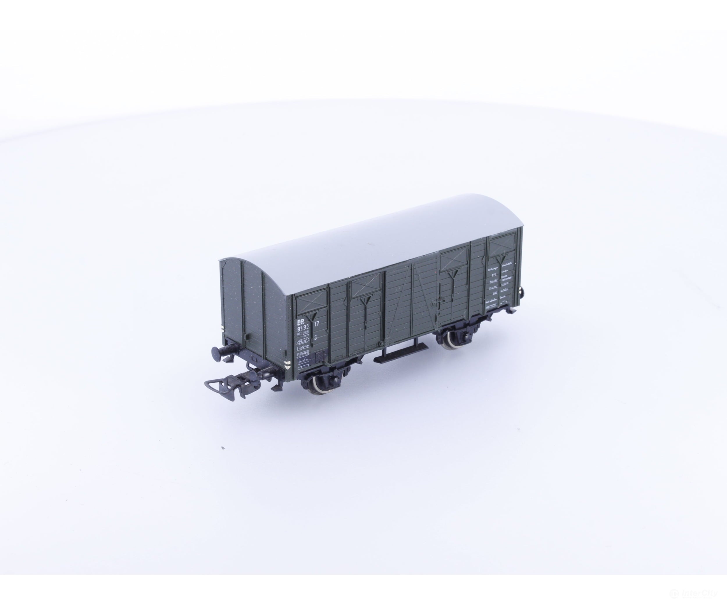 PIKO 5/6445-010 HO DR Covered Goods Wagon 813217 - European Freight Cars
