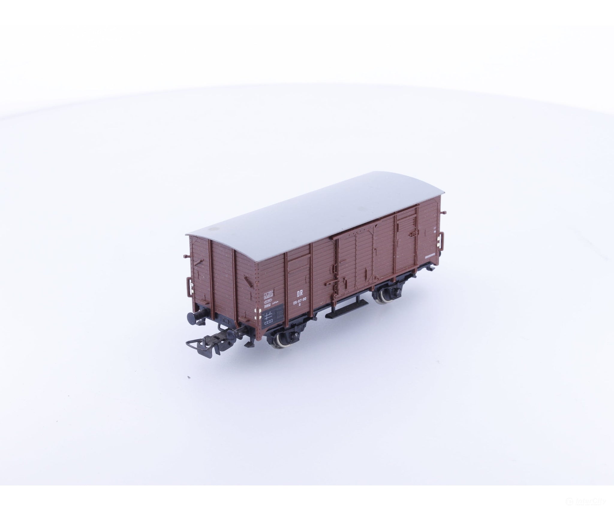 PIKO 5/6449-071 HO DR Covered Goods Wagon 056700 - European Freight Cars