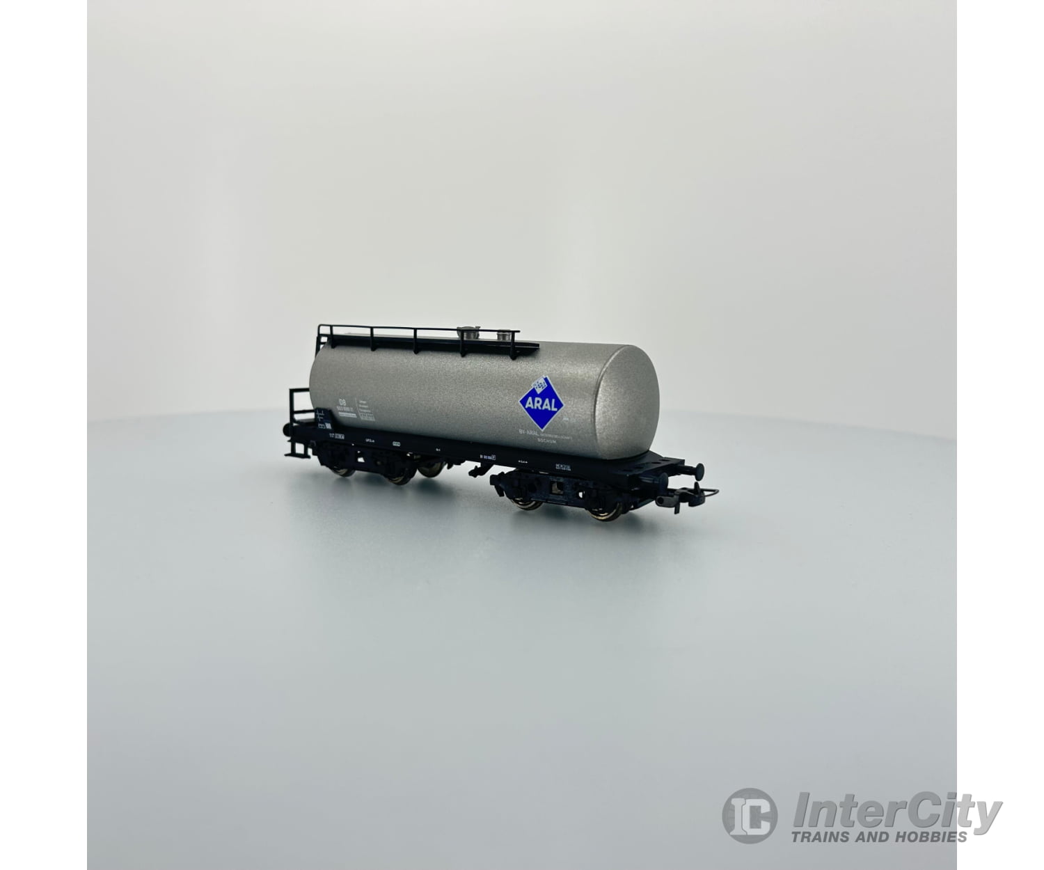 Piko 54374 German Db 4-Axle Tank Car Aral European Freight Cars